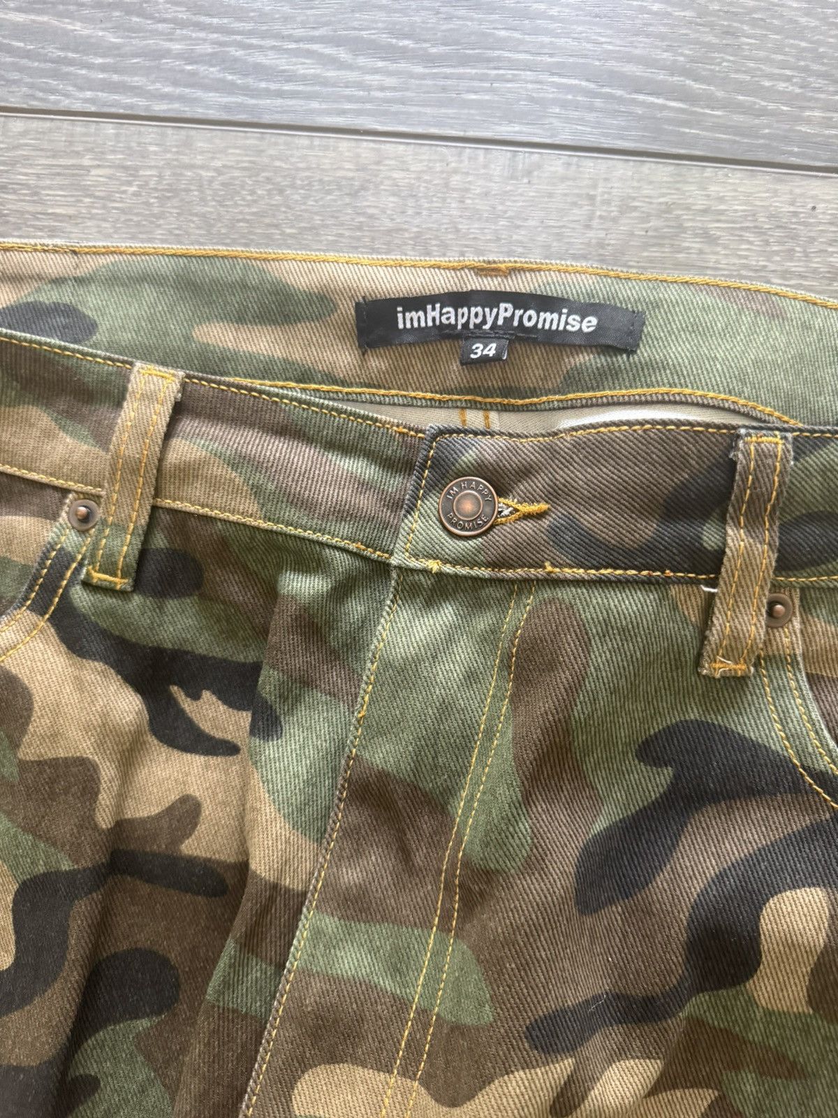 HMDD × The GV Gallery IHP Camo Cargos Size US 34 / EU 50 - 2 Thumbnail
