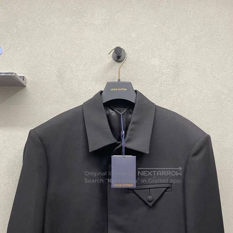 Louis Vuitton Louis Vuitton Logo Letter Beaded Black Blazer jacket Size US M / EU 48-50 / 2 - 4 Thumbnail