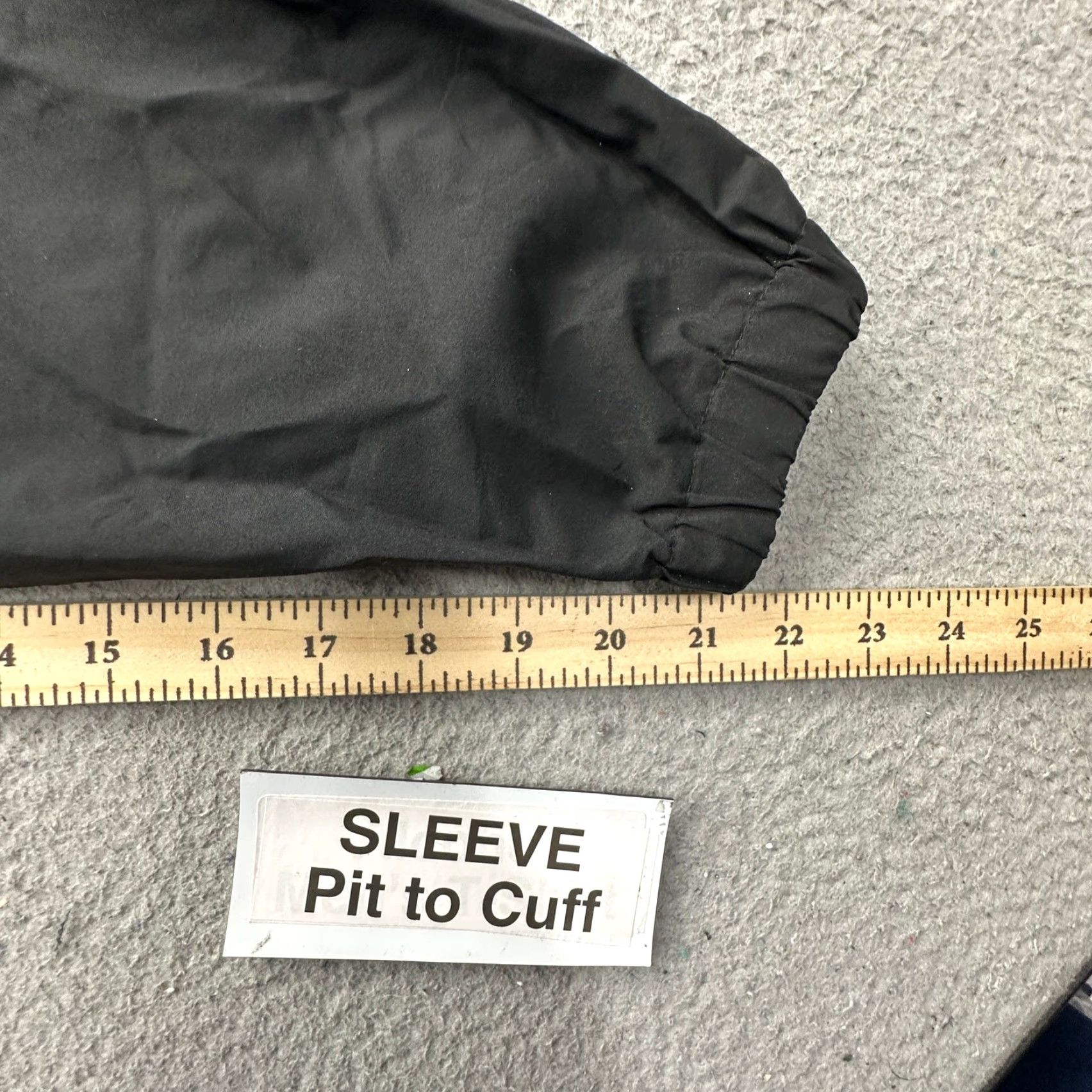 Asics VINTAGE Asics Gore-Tex Windbreaker Jacket Mens L Black Blue Zip Full Zip Pocket Logo 90s Outdoor Casual Travel Workwear Mens Size US L / EU 52-54 / 3 - 5 Thumbnail