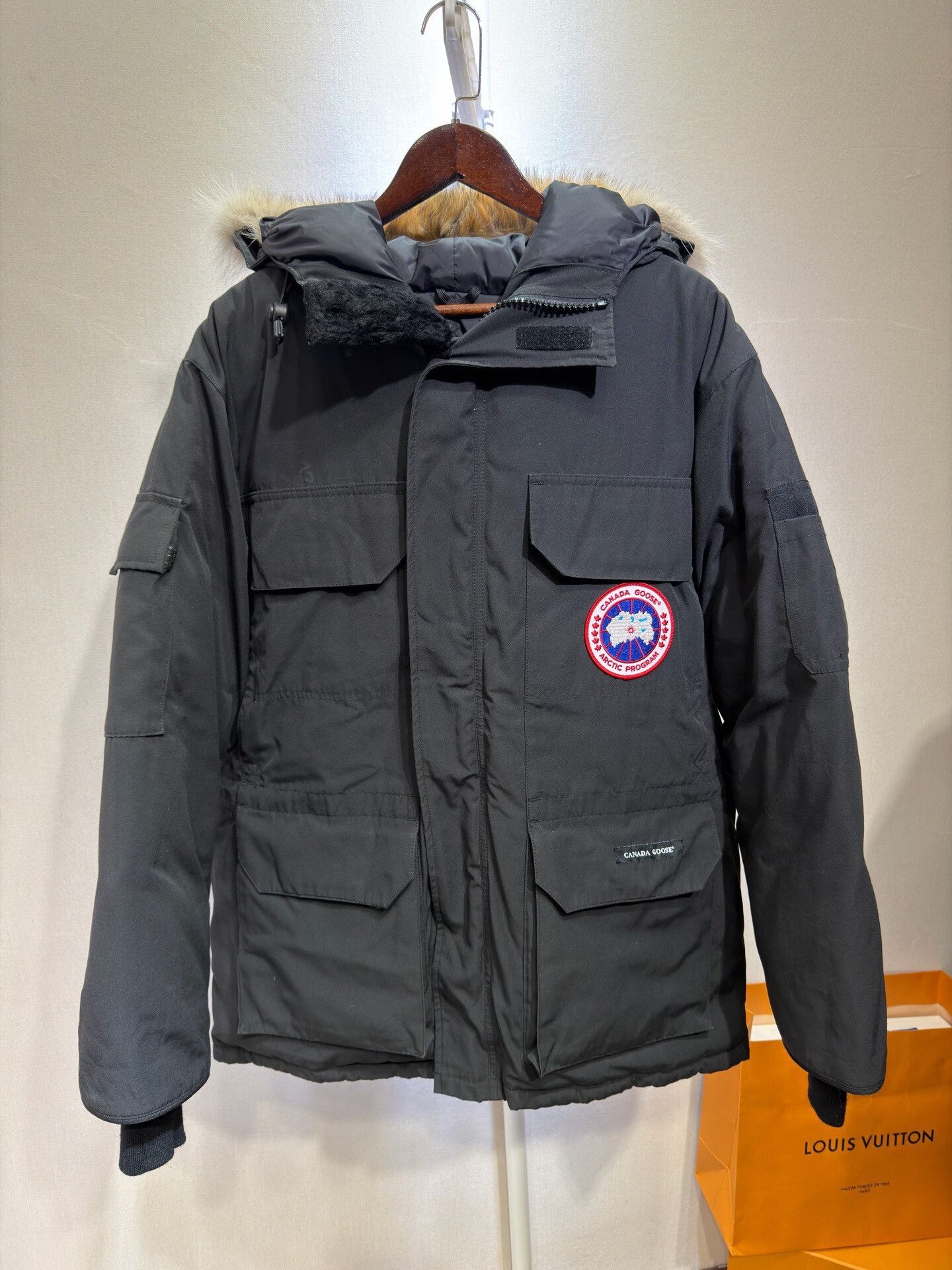 Canada Goose Canada Goose Expedition Parka Black Size M Size US M / EU 48-50 / 2 - 1 Thumbnail