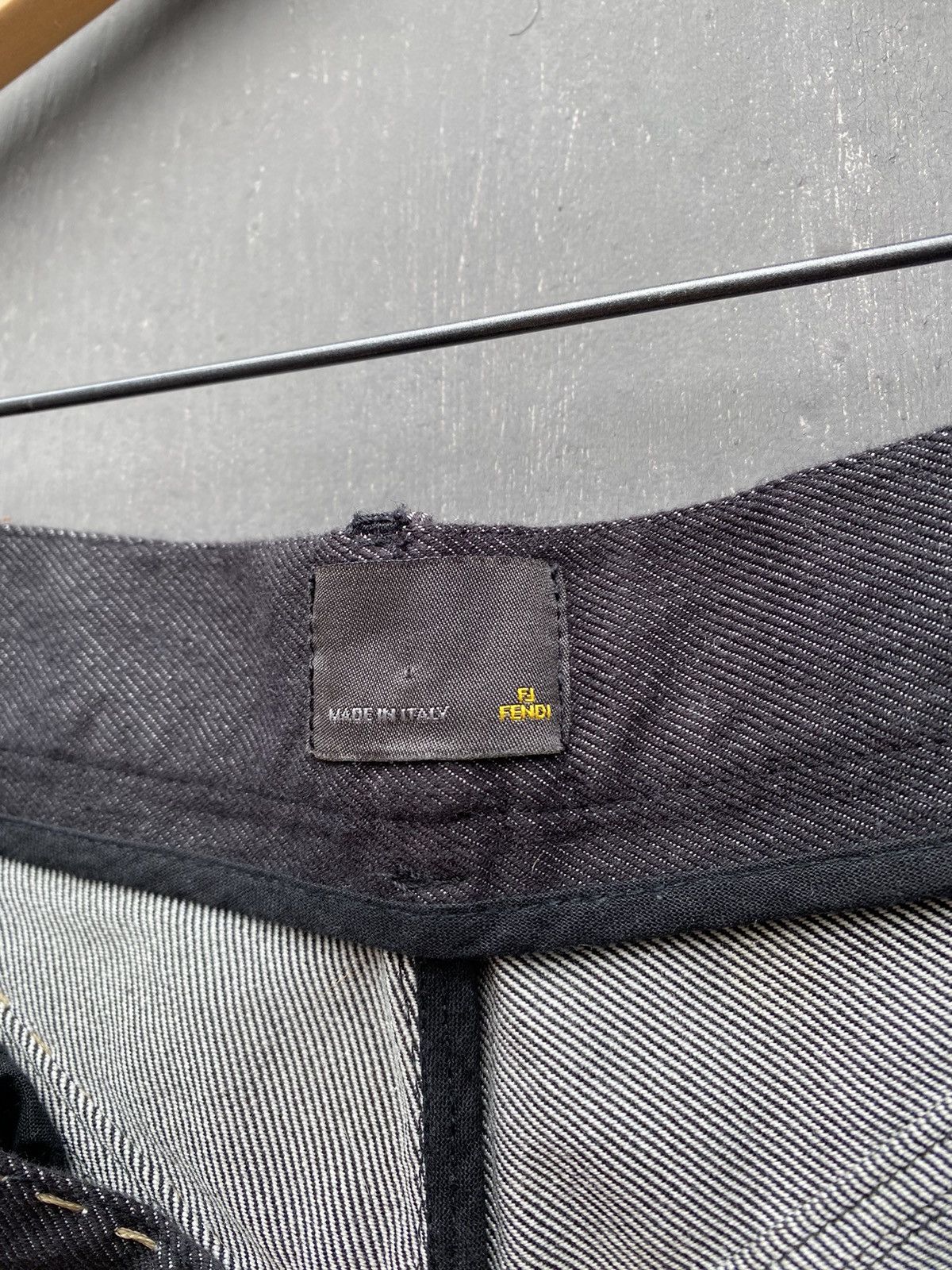Fendi Fendi selleria pants size 28 Size 28" / US 6 / IT 42 - 8 Thumbnail