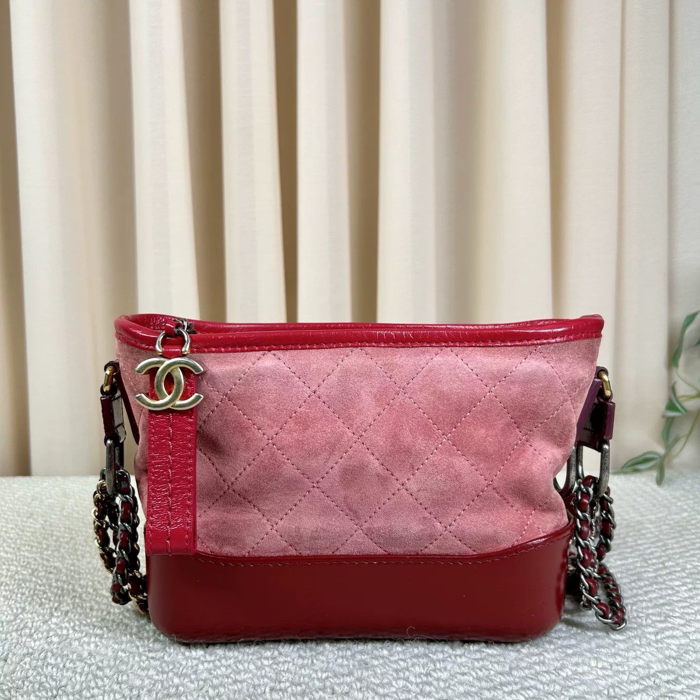 Chanel Pre-loved Bag Very good condition Size ONE SIZE - 1 Thumbnail