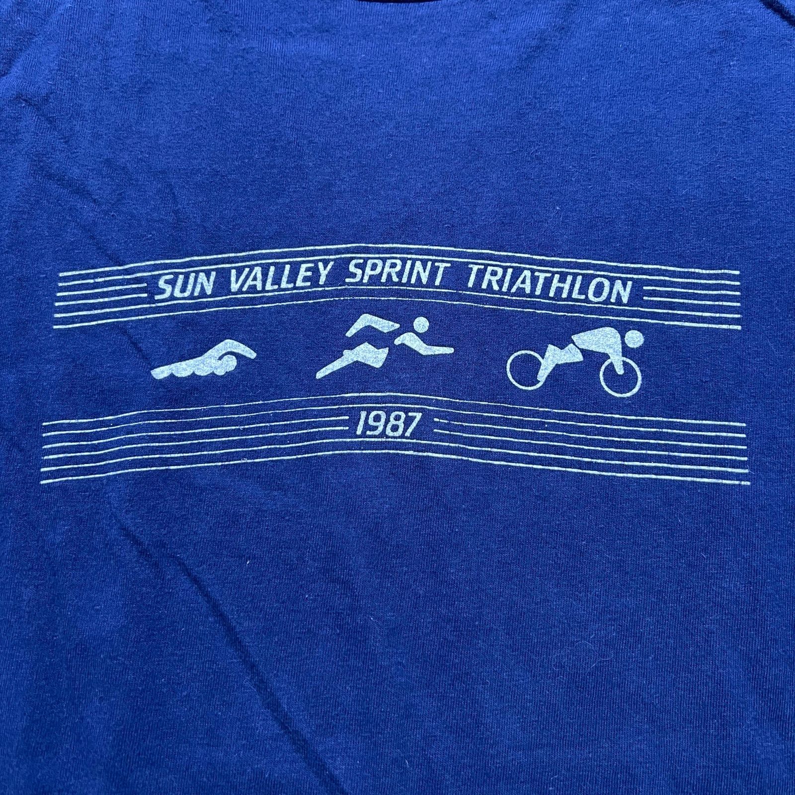 Vintage Vintage 80s blue t-shirt Sz S/M Sun Valley Sprint Triathlon Size US M / EU 48-50 / 2 - 3 Thumbnail