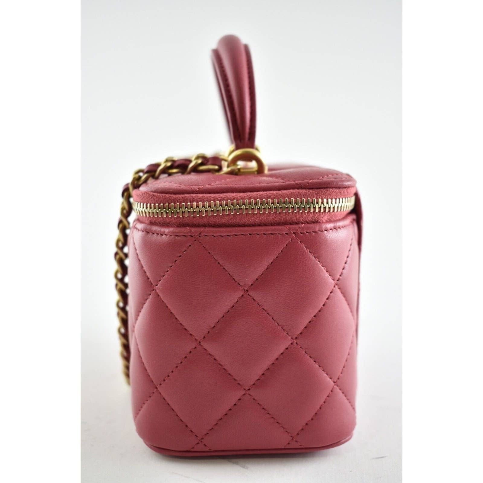 Chanel Chanel With Chain Top Handle Logo Shoulder Crossbody Bag Size ONE SIZE - 9 Thumbnail