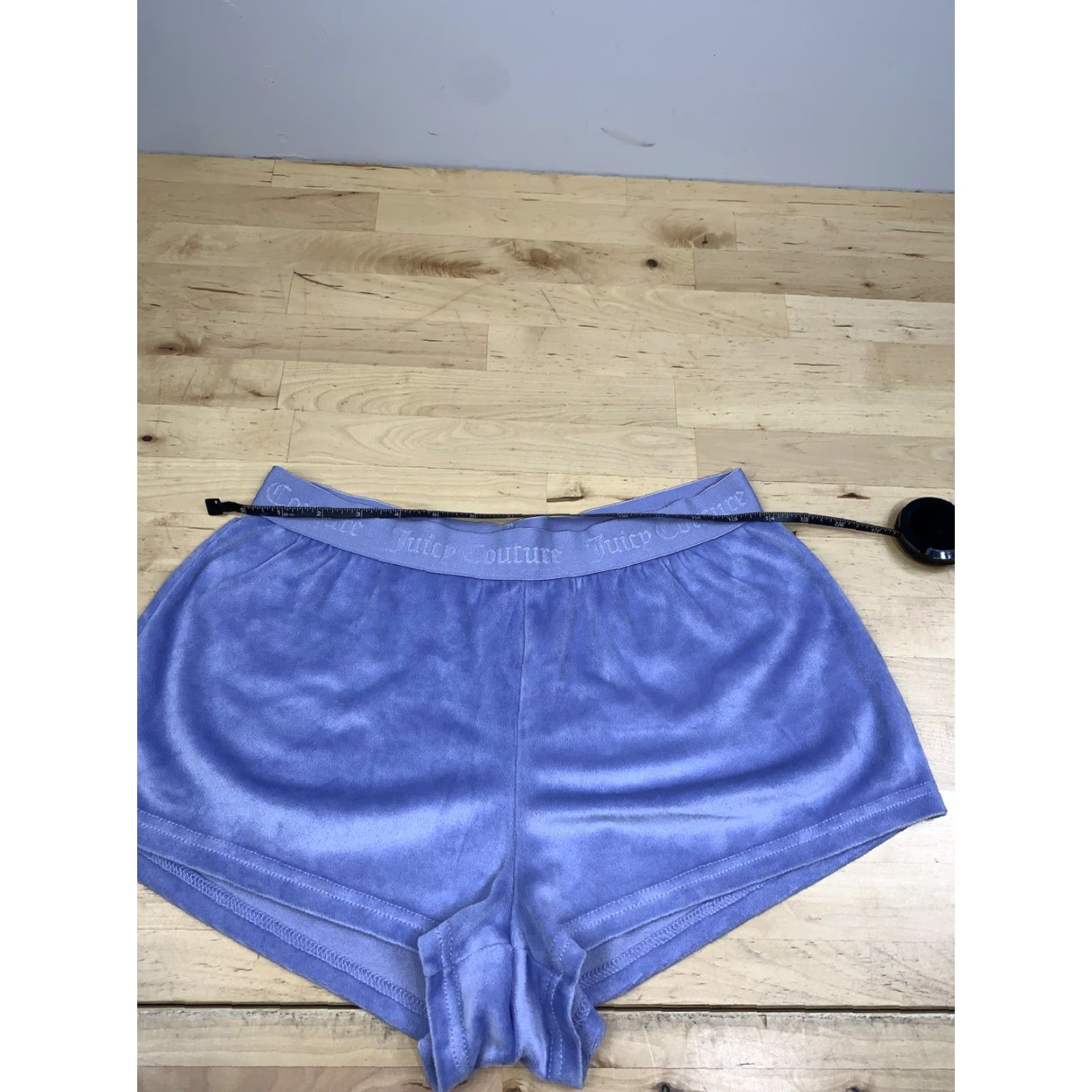 Juicy Couture Juicy Couture Sleep Shorts Womens M Velour Blue Lavender Solid Sleep Shorts Velour Womens M Juicy Couture Size 32" / US 10 / IT 46 - 3 Thumbnail