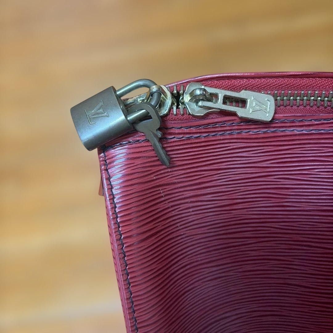 Louis Vuitton Louis Vuitton - Red Epi Keepall 50 Boston Bag Preloved Size ONE SIZE - 7 Thumbnail
