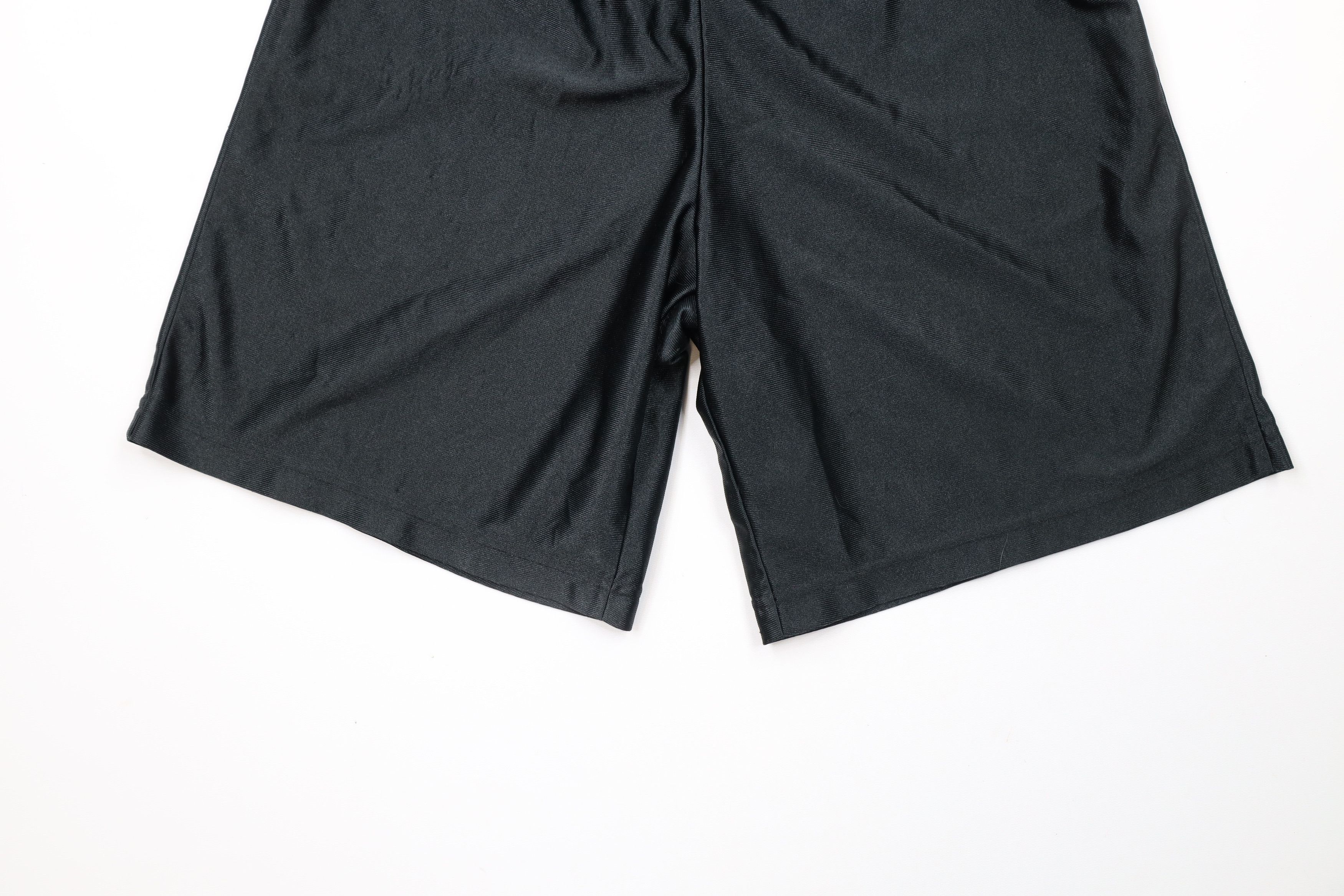 Vintage Vintage 90s Streetwear Silky Nylon Above Knee Shorts Black Size US 32 / EU 48 - 4 Thumbnail