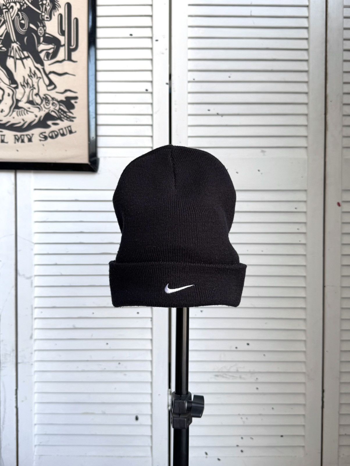 Nike Vintage Nike Knit Beanie Black Solo Swoosh One Size Y2K Size ONE SIZE - 1 Thumbnail