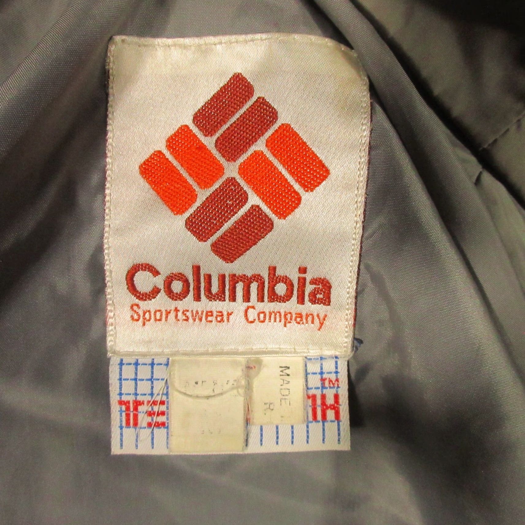 Vintage VINTAGE Columbia Parka Jacket Men’s M Blue Ski Hooded Pockets 70s Nylon Windproof Water Resistant Full Zip Insulated Mid-Length Regular Size Size US M / EU 48-50 / 2 - 3 Thumbnail