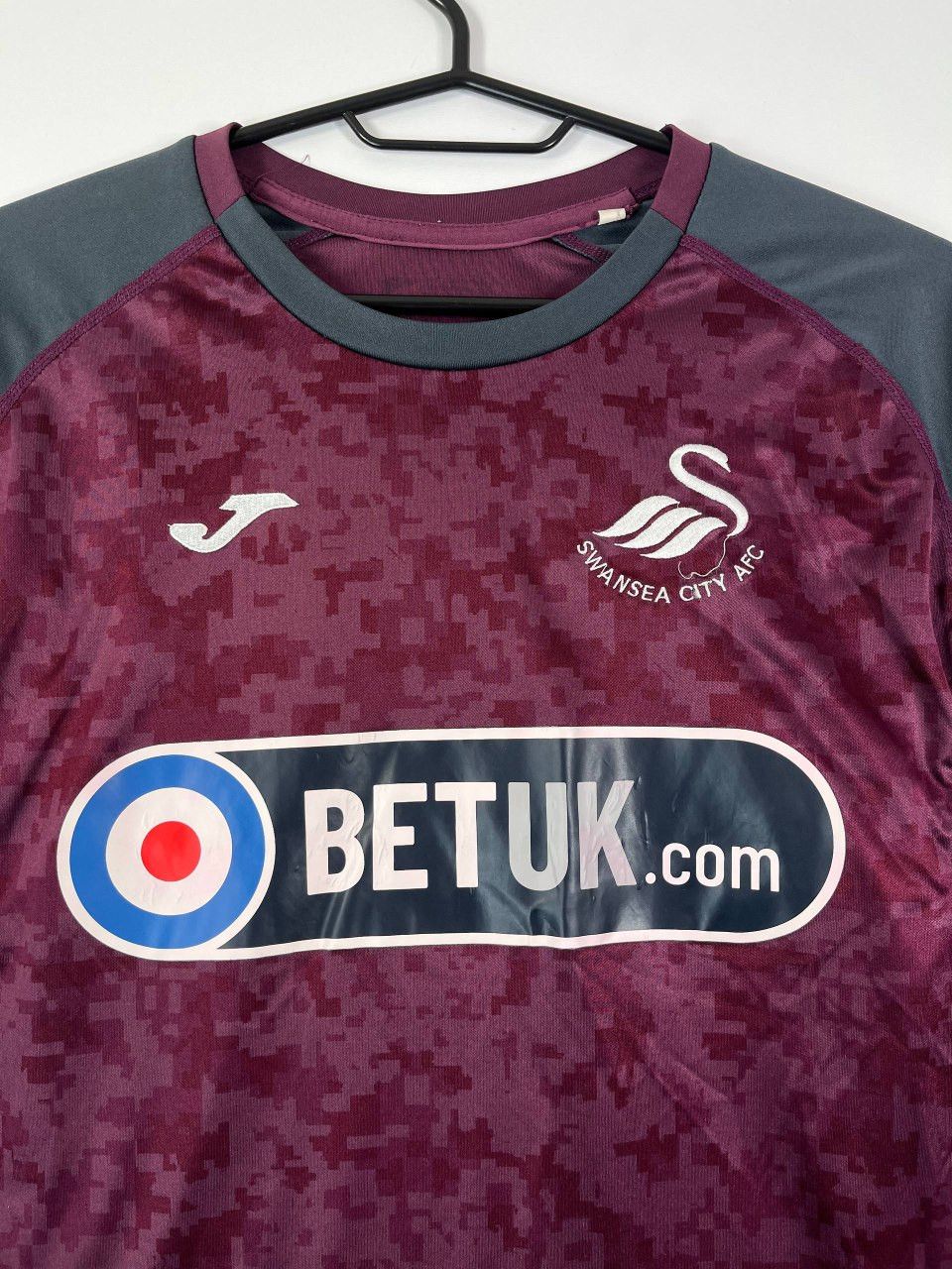 Joma Swansea City 2018 2019 THIRD JOMA FOOTBALL SHIRT SIZE M Size US M / EU 48-50 / 2 - 3 Thumbnail