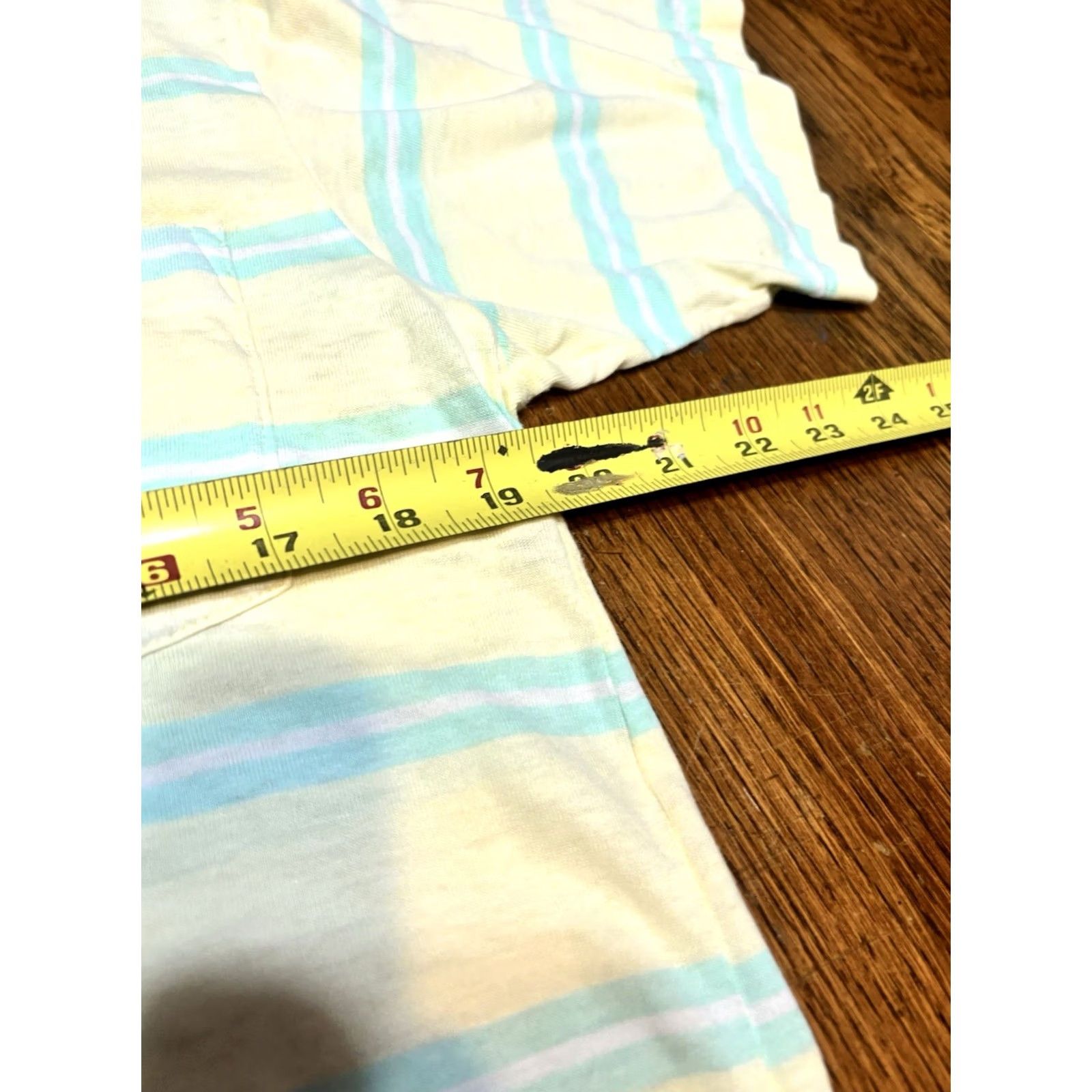 Vintage Item Specifications: Print, Crew Neck, Size Medium Size US M / EU 48-50 / 2 - 2 Thumbnail