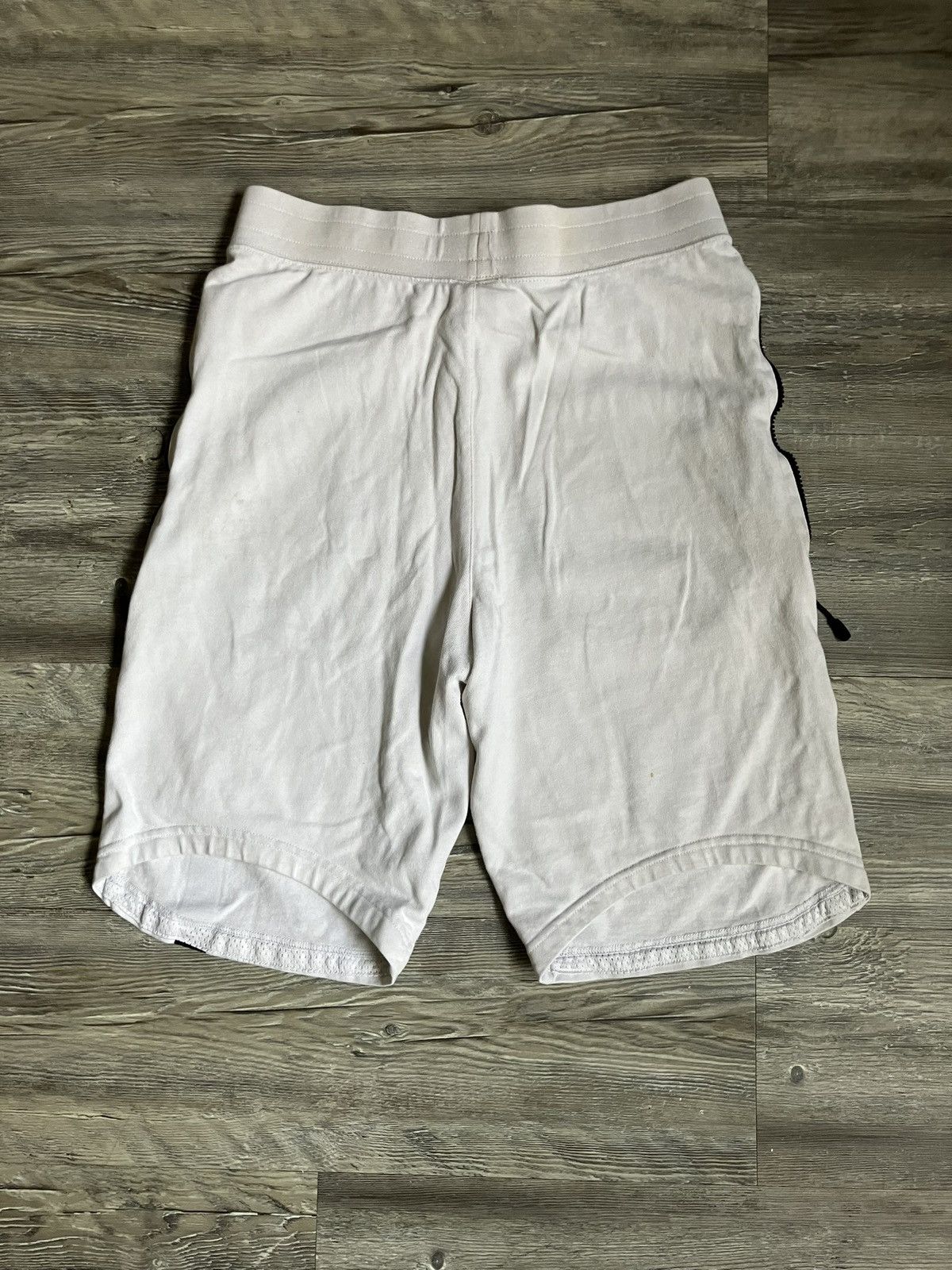 Nike White And Black Nike Air Shorts Size S Men’s Size US 28 / EU 44 - 2 Thumbnail