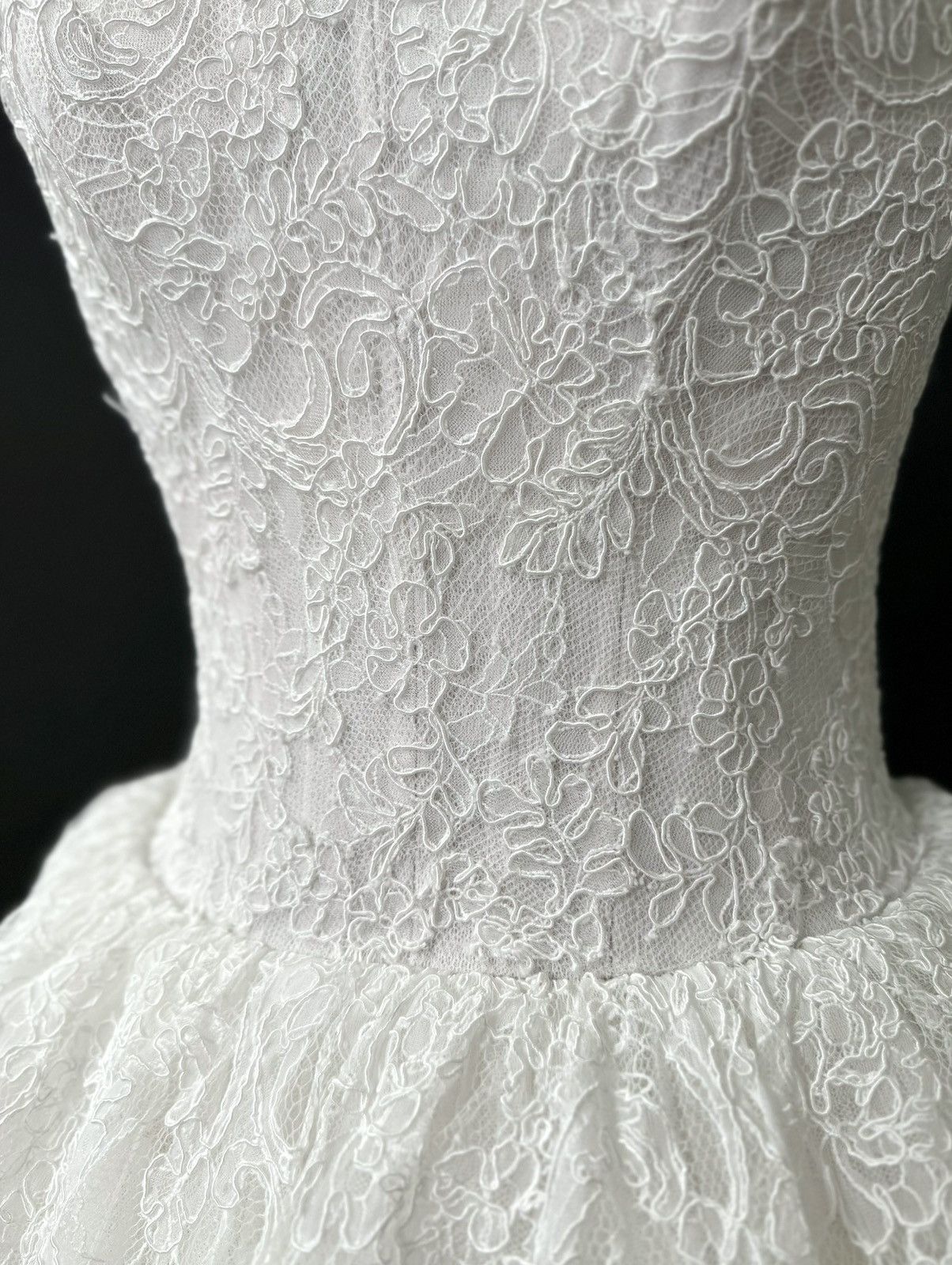 Other Preloved US 2-8 Custom Anna Augusta Bridal Gown Size M / US 6-8 / IT 42-44 - 4 Thumbnail