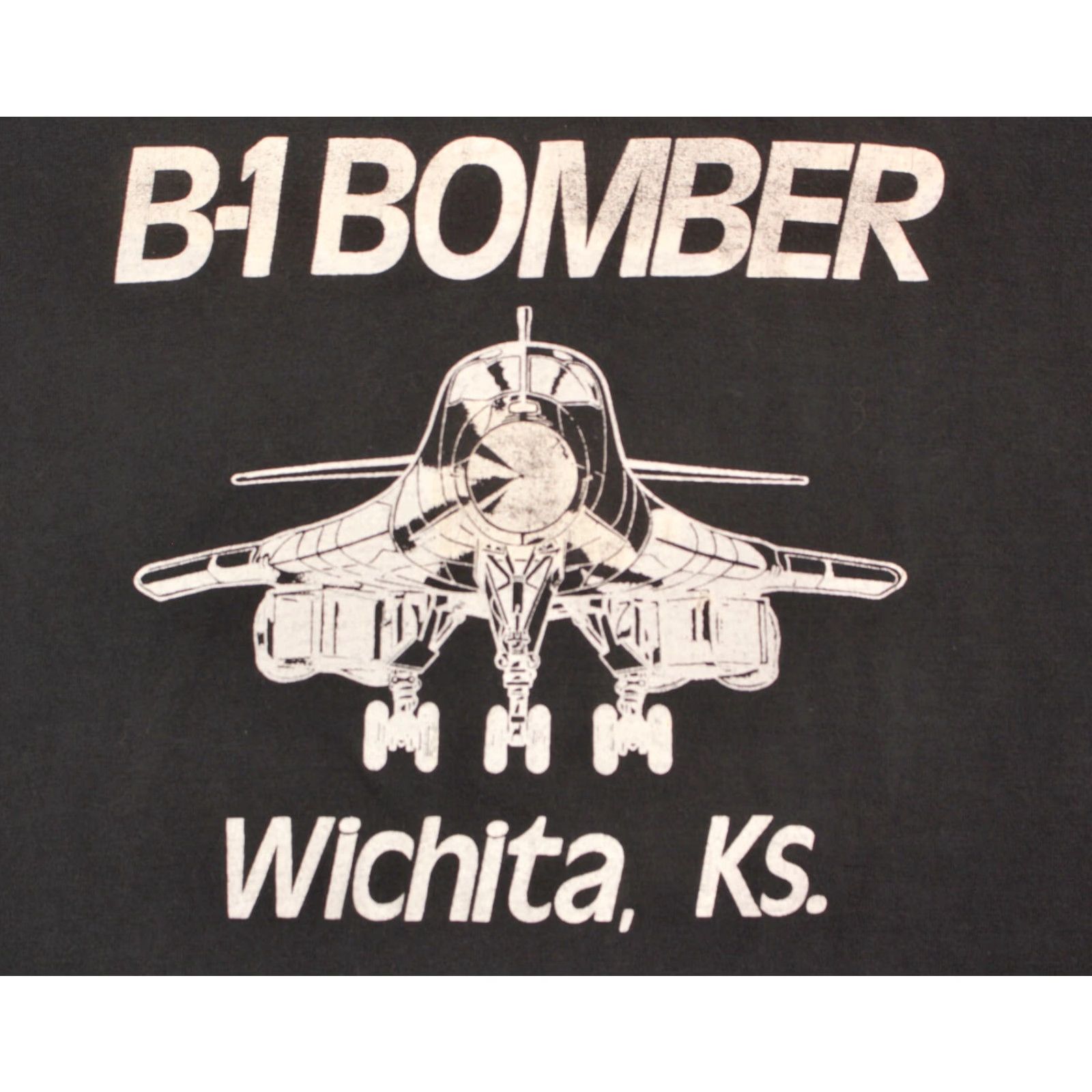 Hanes Hanes VTG 80s T Shirt Black B-1 Bomber Kansas Size L-XL Men Tshirt 1980s Cotton Blend Vintage Shirt Size US L / EU 52-54 / 3 - 2 Thumbnail