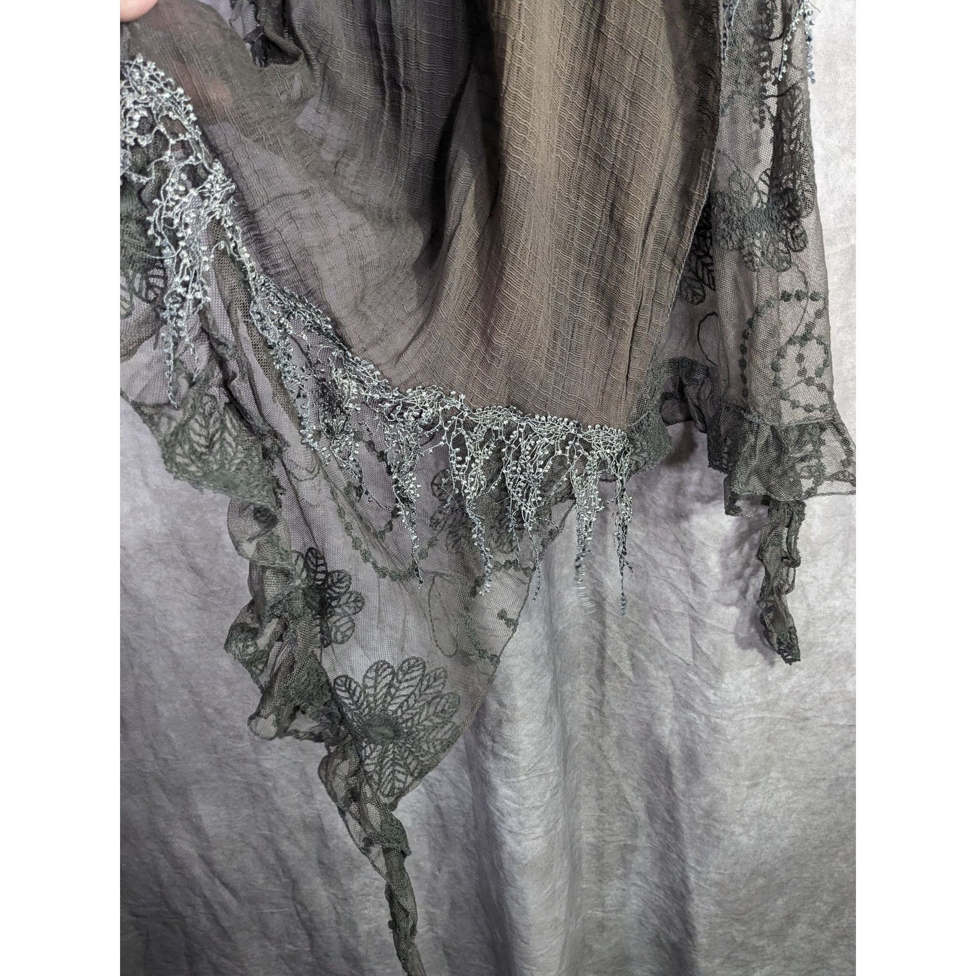 Other Victorian-Inspired Vintage Whimsygoth Gray Scarf With Lace D Size ONE SIZE - 12 Thumbnail
