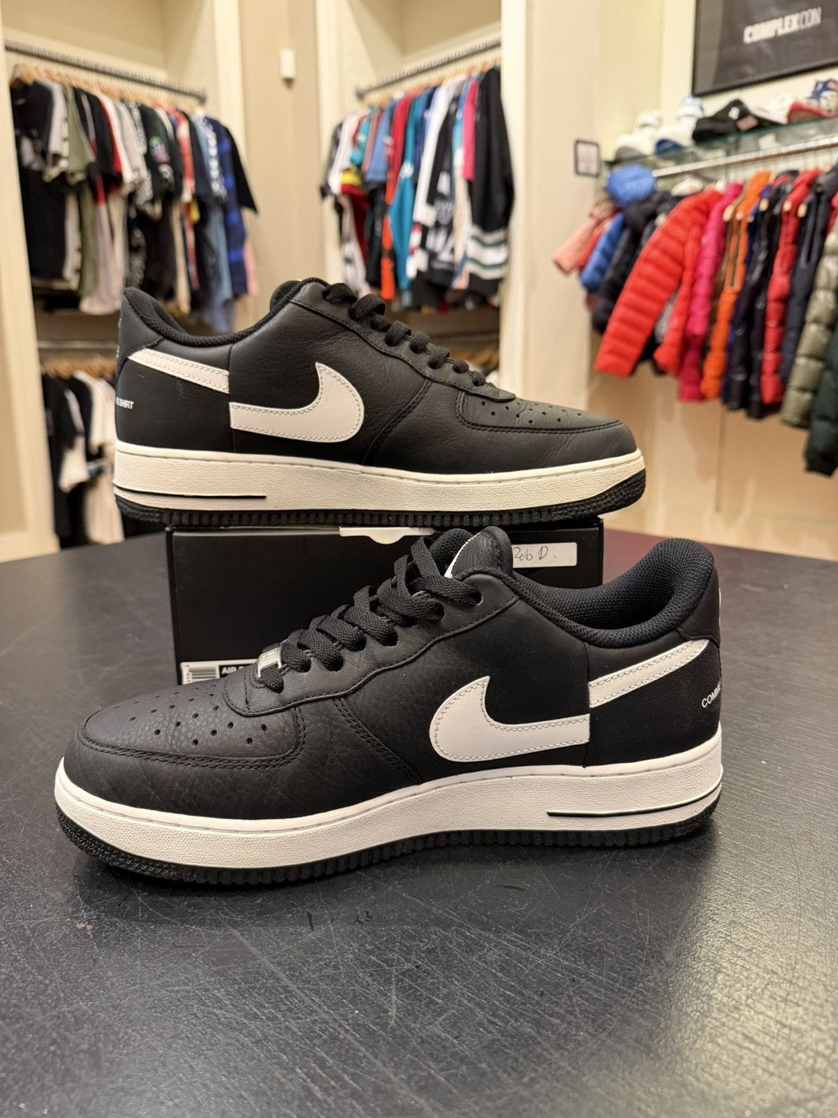 Nike × Supreme Nike Air Force 1 Low ‘Supreme X CDG’ Size US 10 / EU 43 - 2 Thumbnail