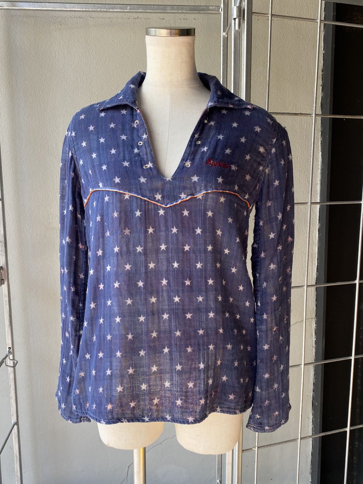Hysteric Glamour Hysteric Glamour Midnight Star V-Neck Top Size S / US 4 / IT 40 - 1 Thumbnail