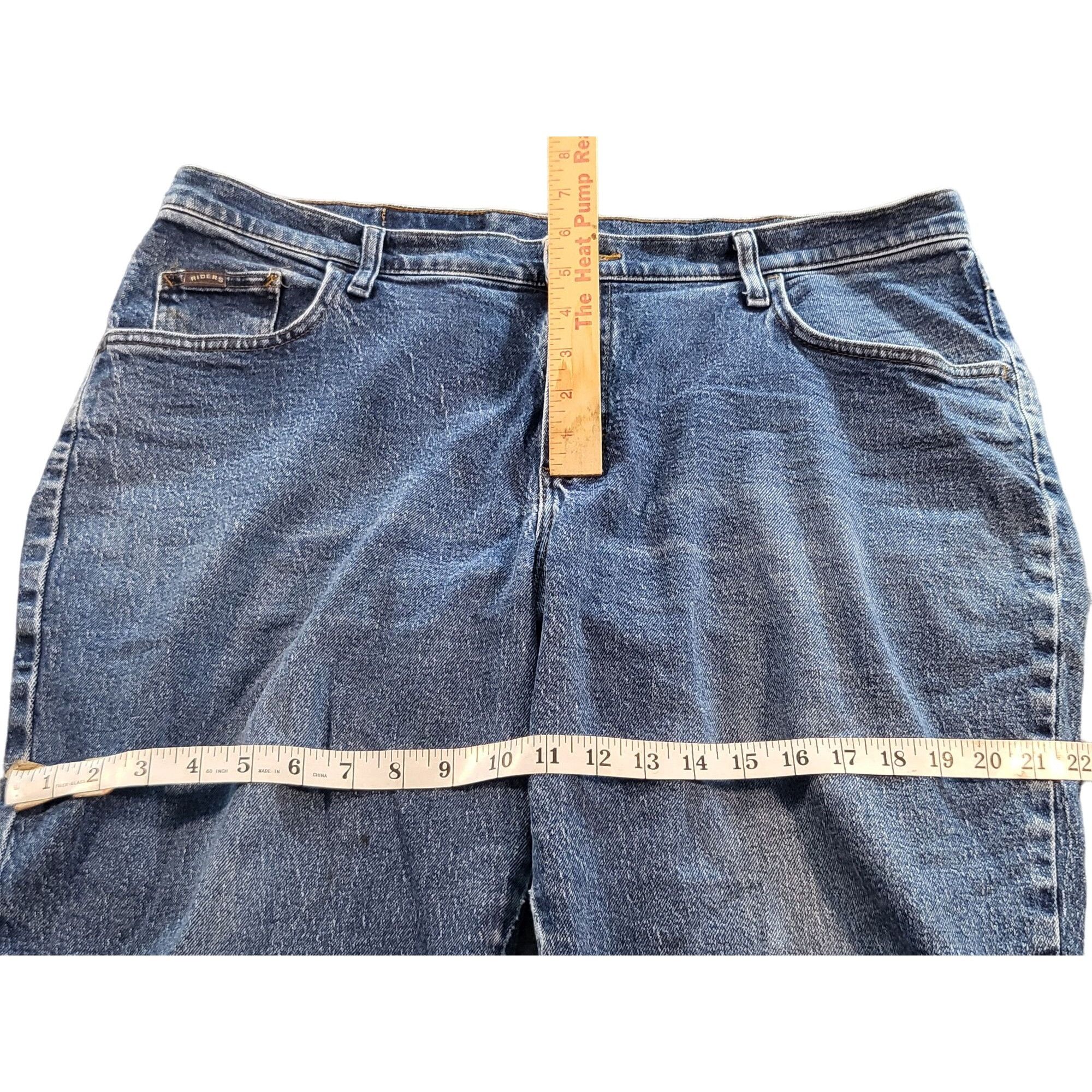 Lee Lee Riders By Lee Classic Fit Women Sz 18 W Long Blue Denim Size 40" / US 18 - 4 Thumbnail