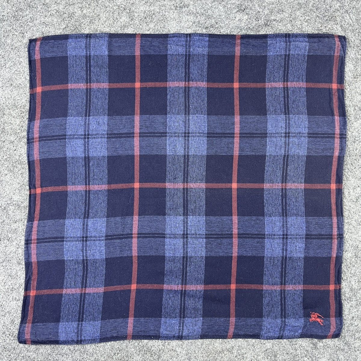 Burberry Vintage Burberrys Handkerchief / Bandana / Neckerchief B674 Size ONE SIZE - 1 Thumbnail