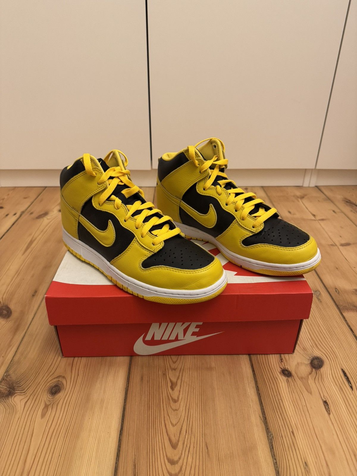Nike Nike Dunk High Trainers Size US 9 / EU 42 - 2 Thumbnail