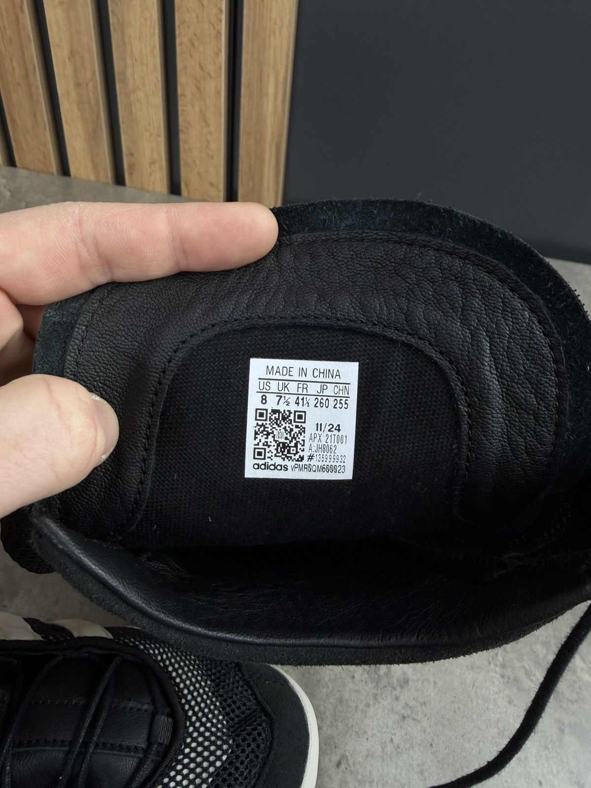 Adidas Adidas Y-3 Regu Boot Black/Talc Size US 8 Size US 8 / EU 41 - 10 Thumbnail