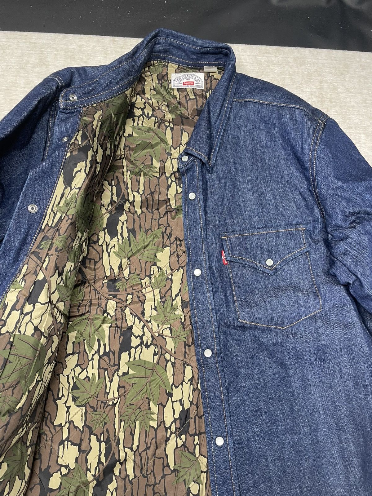 Levi's × Supreme Supreme FW13 western denim button up quilted Size US M / EU 48-50 / 2 - 10 Thumbnail