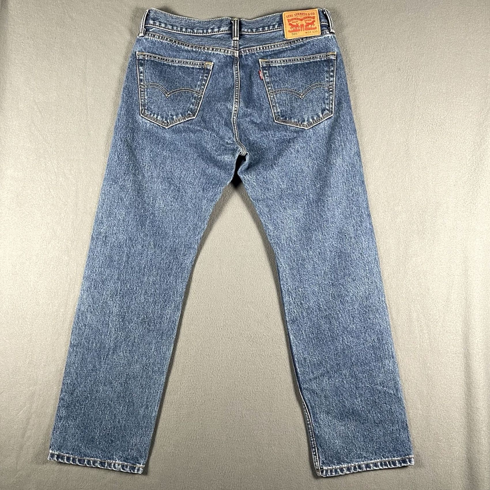 Levi's Levi's 505 Jeans Denim Blue Medium Wash 34x30 Regular Waist 34 Inseam 30 Belt Loops Zipper Button Men Size US 34 / EU 50 - 4 Thumbnail
