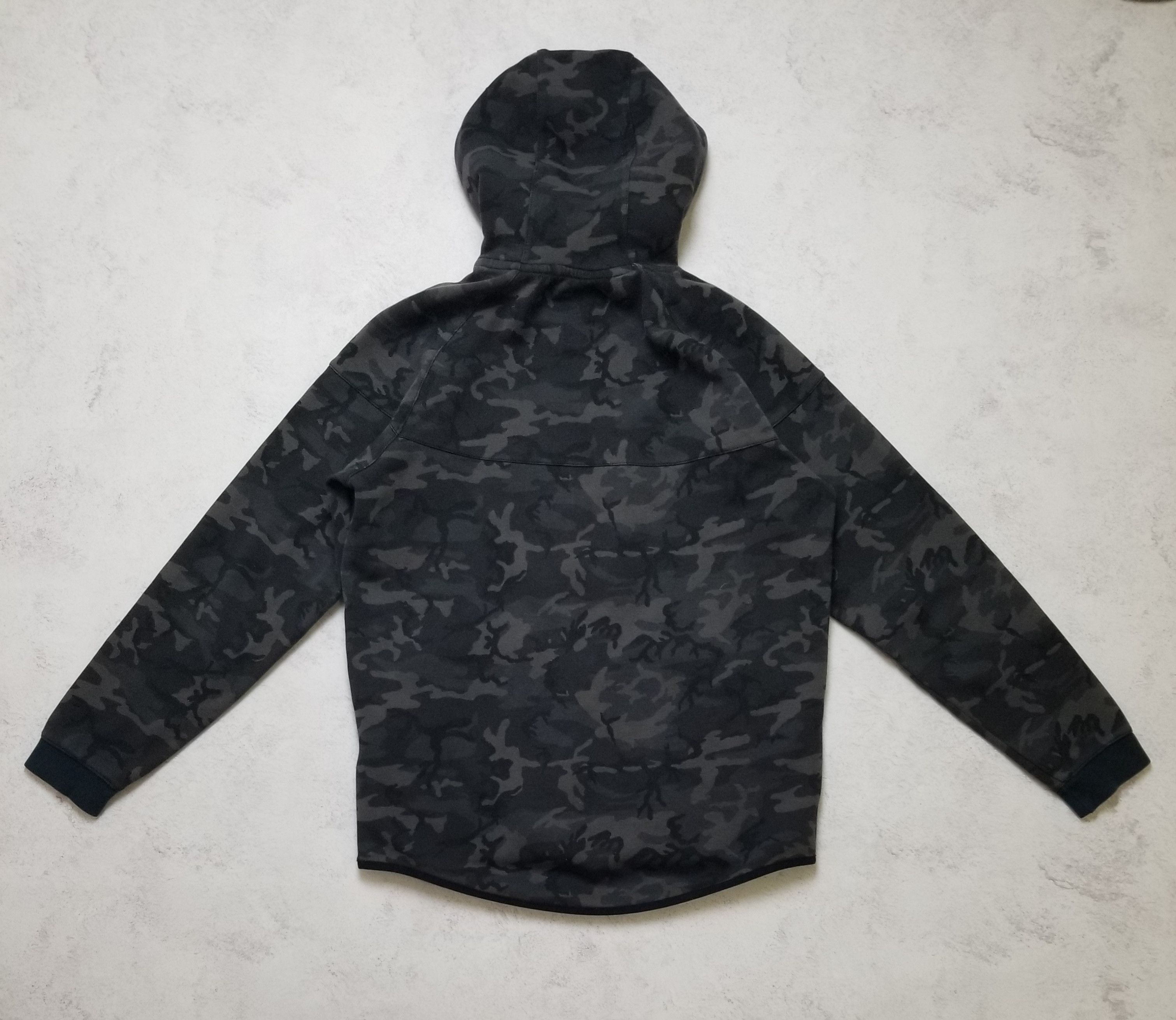 Nike Nike Tech Fleece Camo Windrunner Size US L / EU 52-54 / 3 - 3 Thumbnail