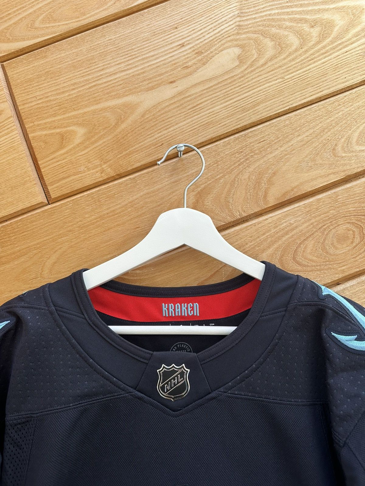 NHL Men’s Jersey Kraken DUNN 29 Size US S / EU 44-46 / 1 - 8 Thumbnail