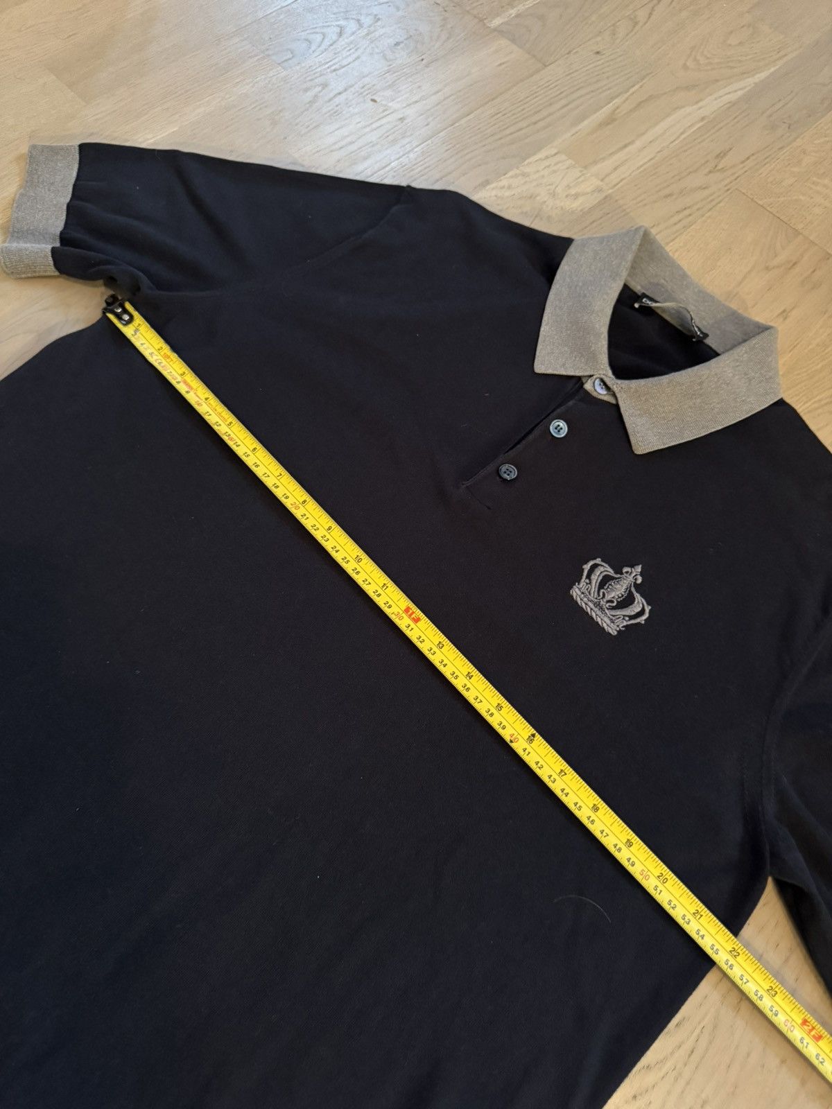 Dolce & Gabbana DOLCE AND GABBANA polo STUDY REAL TAPE MEASUREMENTS IN PHOTO Size US L / EU 52-54 / 3 - 6 Thumbnail