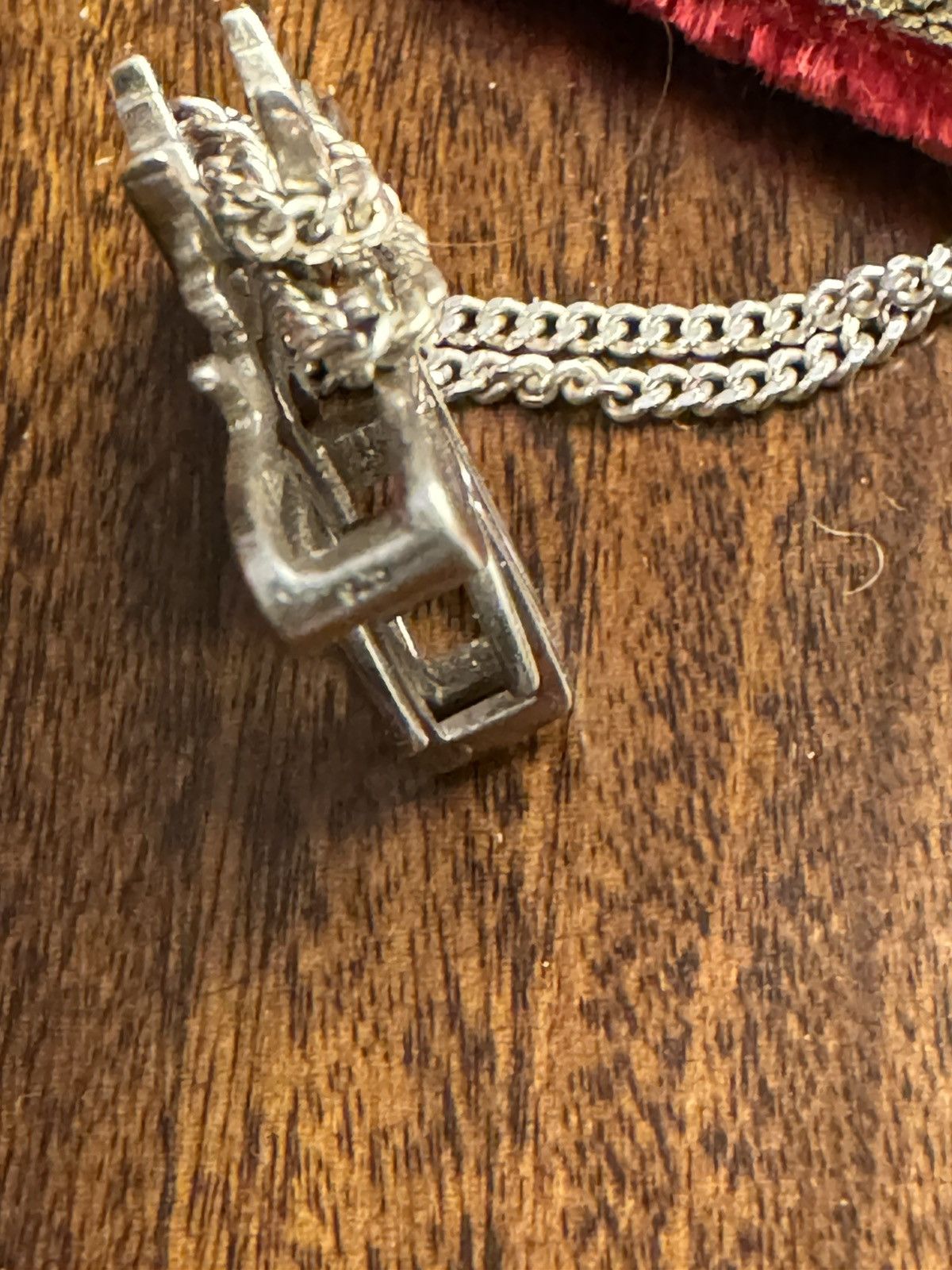 Dior 3D Bee Necklace Size ONE SIZE - 4 Thumbnail