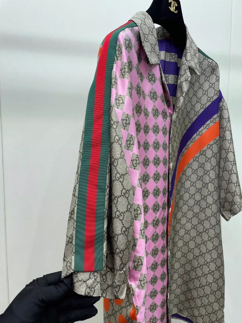 Gucci Gucci Short-sleeved silk shirt 2504-Nextarrow Size US M / EU 48-50 / 2 - 3 Thumbnail
