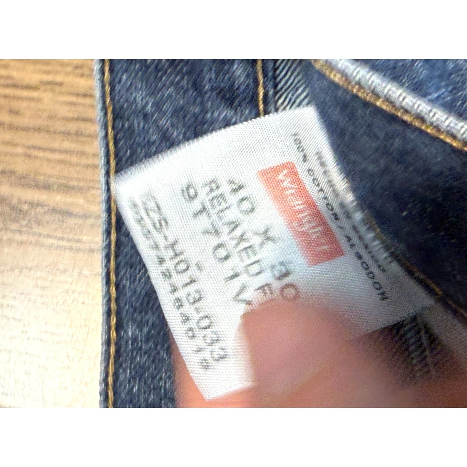 Wrangler Wrangler Jeans Men 40x30 Blue Denim Straight Leg Medium Wash Regular Waist 5-Pocket Design Inseam 30in Jeans Size US 40 / EU 56 - 4 Thumbnail