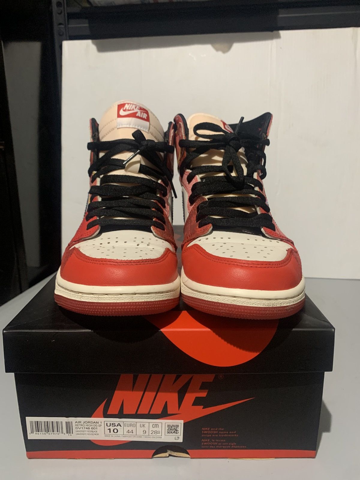 Jordan Brand Air Jordan 1 Retro High OG Across the Spider verseSize 10 Size US 10 / EU 43 - 1 Thumbnail