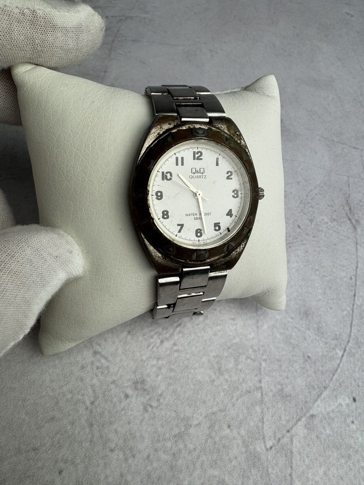 Japanese Brand × Vintage Q&Q Japanese Style Futuristic Watch Vintage Size ONE SIZE - 1 Thumbnail