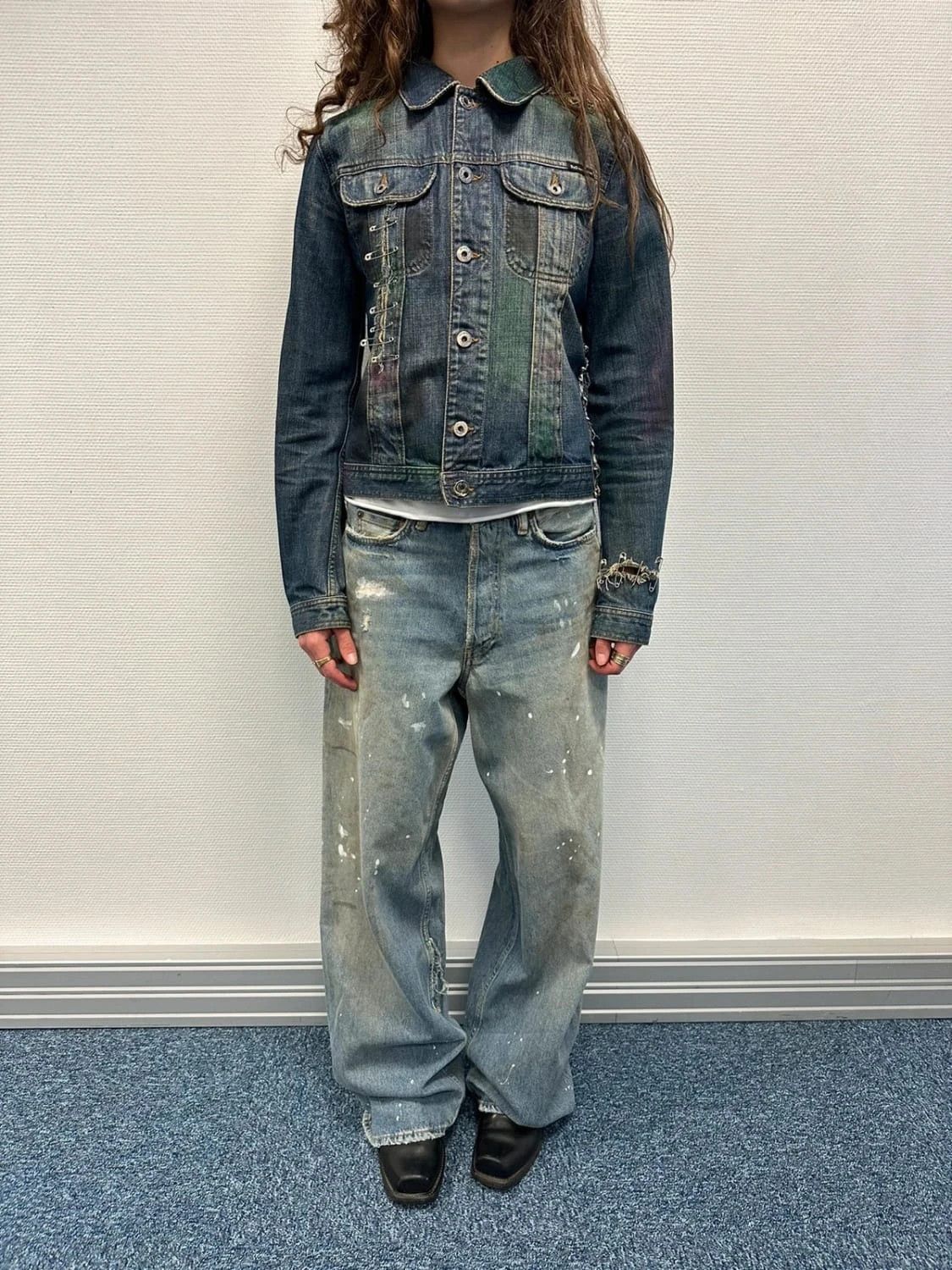 Dolce & Gabbana Dolce Gabbana SS2001 Pins Distressed Painted Denim Jacket Size S / US 4 / IT 40 - 4 Thumbnail