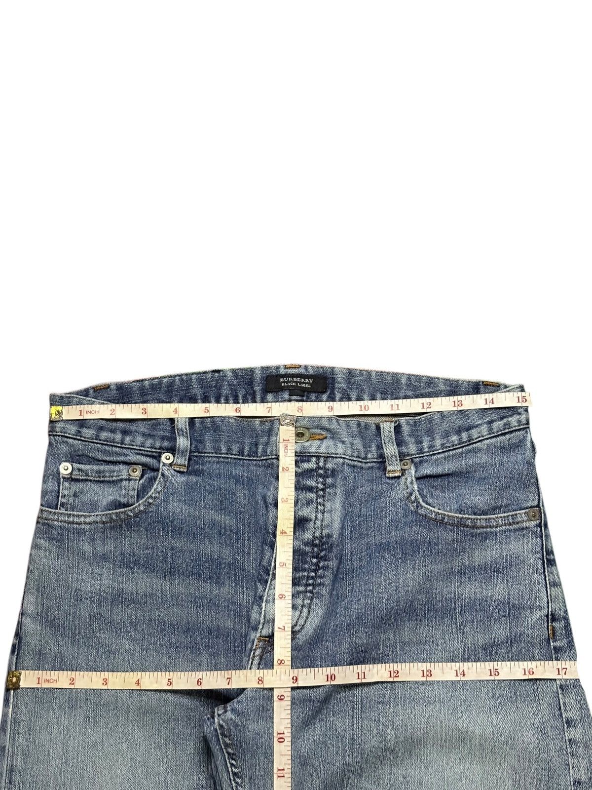 Burberry Vintage Burberry Button Fly Faded Wash Distressed Jeans Size US 30 / EU 46 - 11 Thumbnail