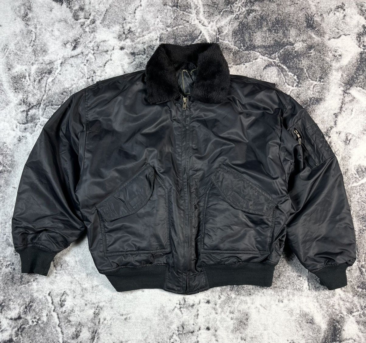 Vintage Vintage Black MA-1 Bomber Jacket Size US XL / EU 56 / 4 - 1 Thumbnail