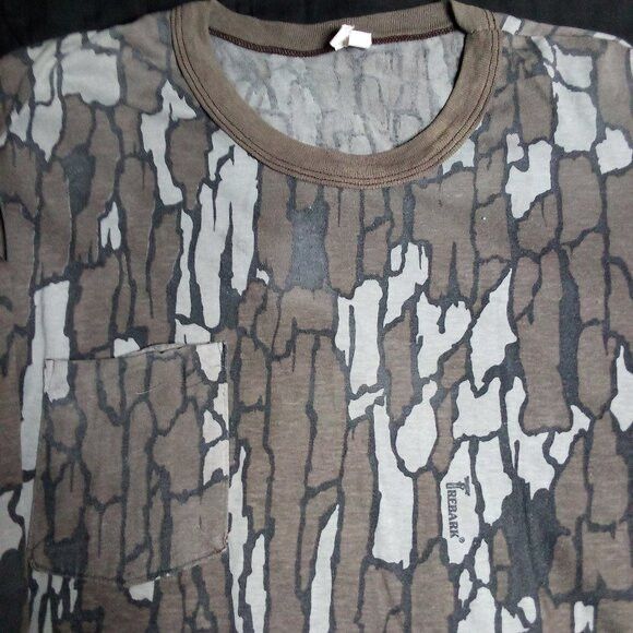 Other Vintage Trebark Tree Bark Camo Long Sleeve Pocket T-Shirt Size US XL / EU 56 / 4 - 1 Thumbnail