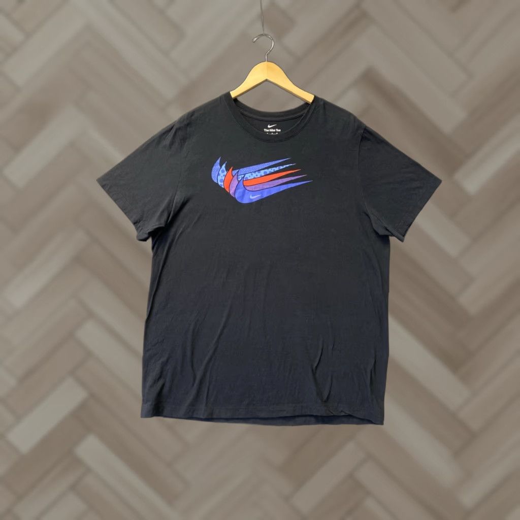 Nike Nike Men's XL Black Swoosh T-Shirt Casual Workout Short Sleeve Size US XL / EU 56 / 4 - 1 Thumbnail
