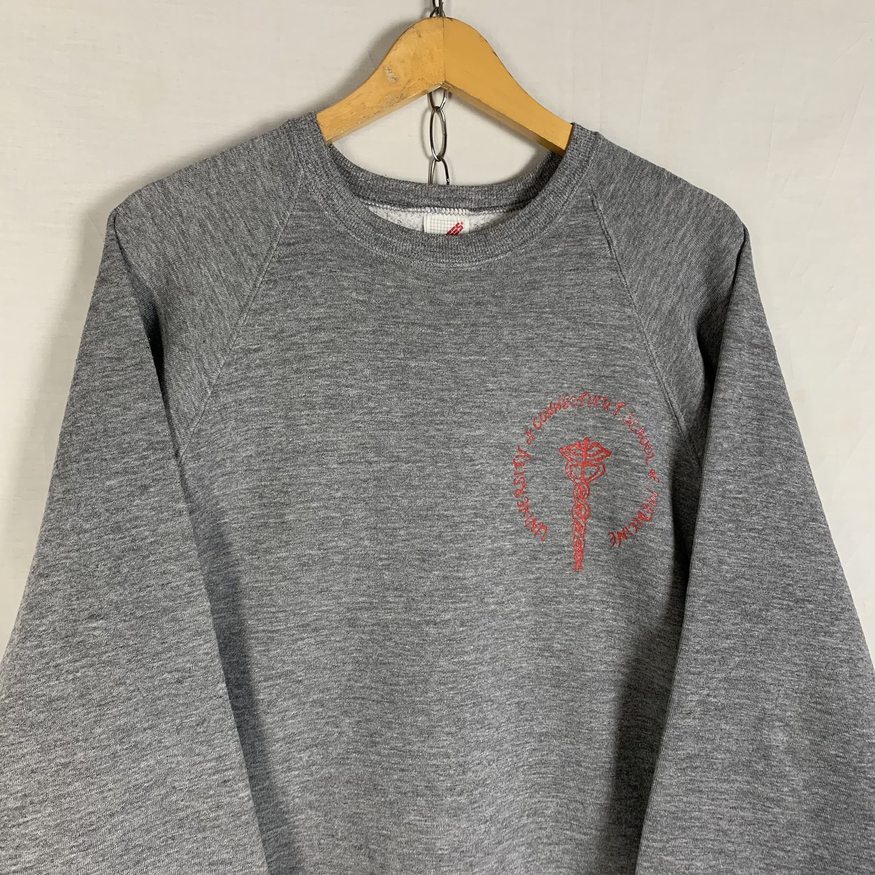 Other University of Connecticut School of Medicine Sweatshirt Size US L / EU 52-54 / 3 - 2 Thumbnail