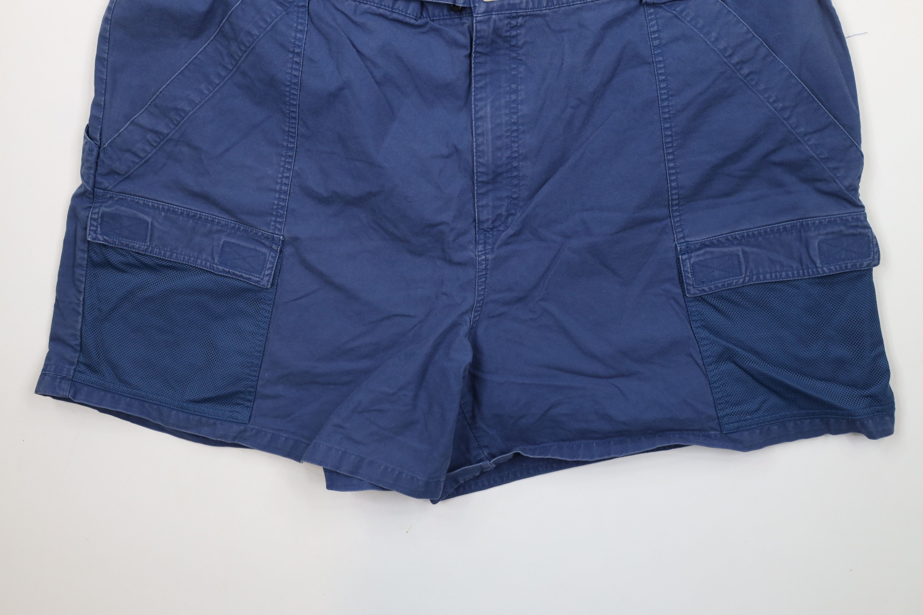 Columbia × Vintage Vintage Columbia PFG Spell Out Above Knee Cargo Shorts Blue Size US 40 / EU 56 - 4 Thumbnail