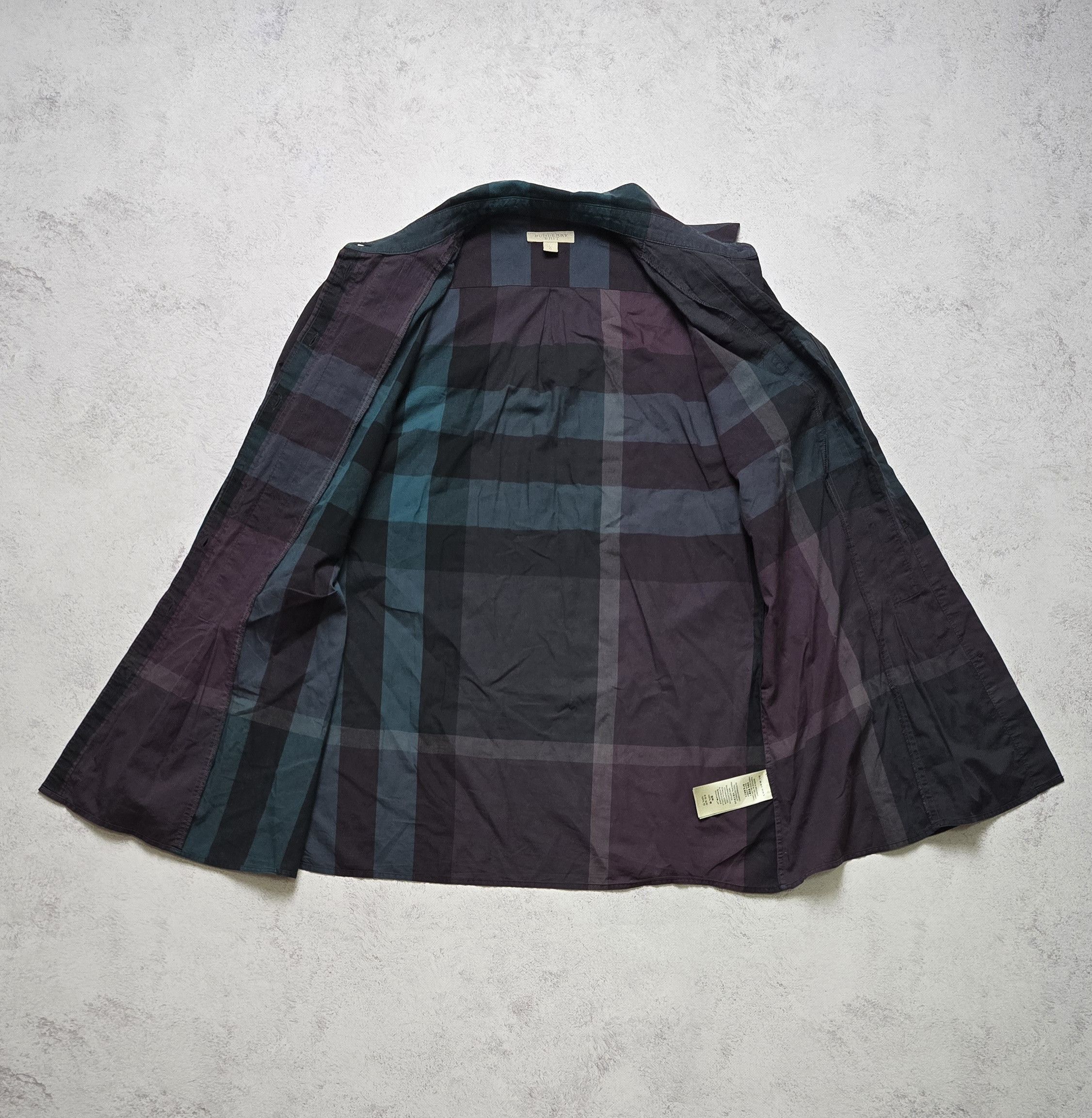 Burberry Burberry Brit Dark Plaid Shirt Nova Check Cotton Button Up Size L / US 10 / IT 46 - 12 Thumbnail