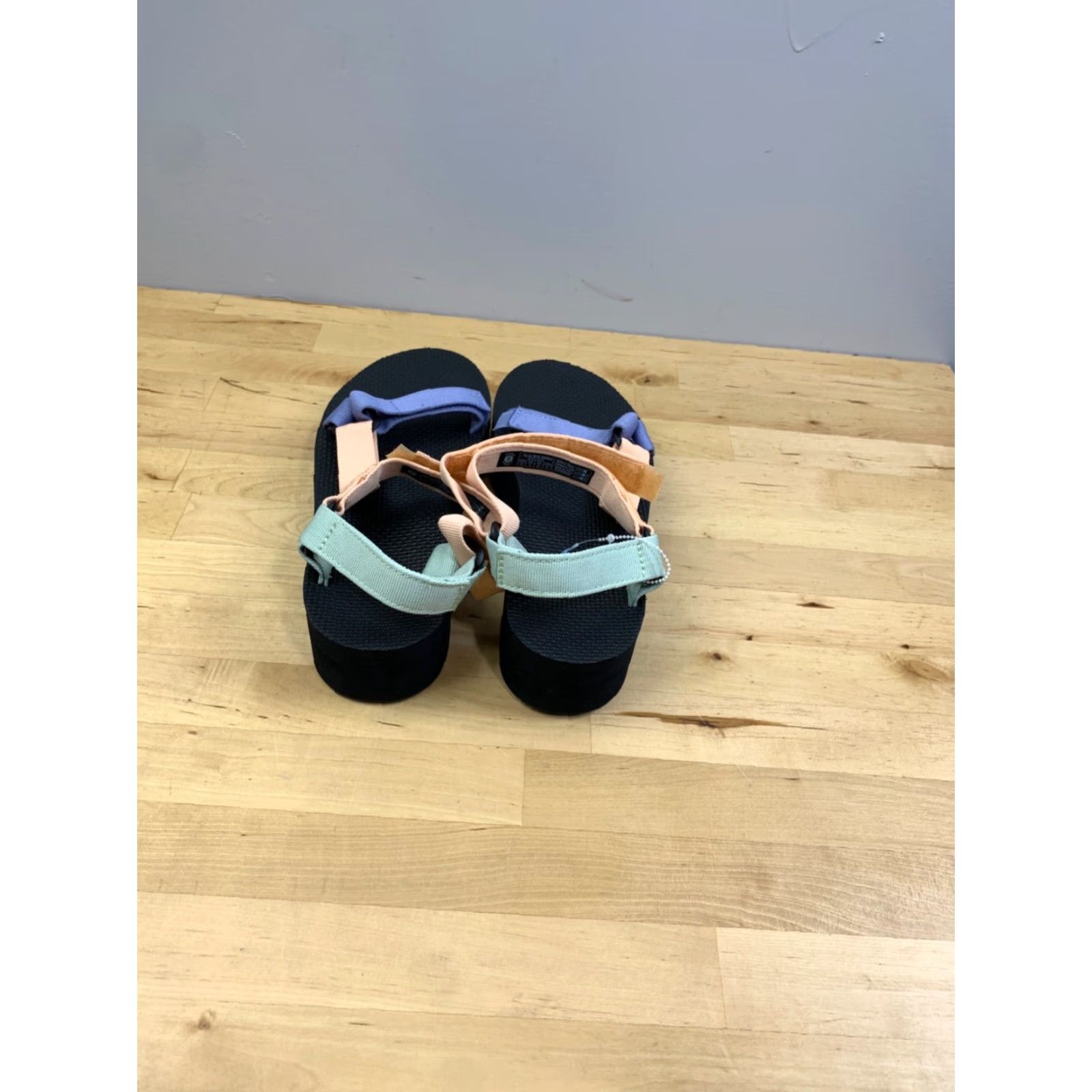 Teva VINTAGE Teva Sandal Women 10 US 41 EU 8 UK 27 Japan Black Teva Flatform Universal Strappy Platform Sandals Size US 8 / IT 38 - 5 Thumbnail