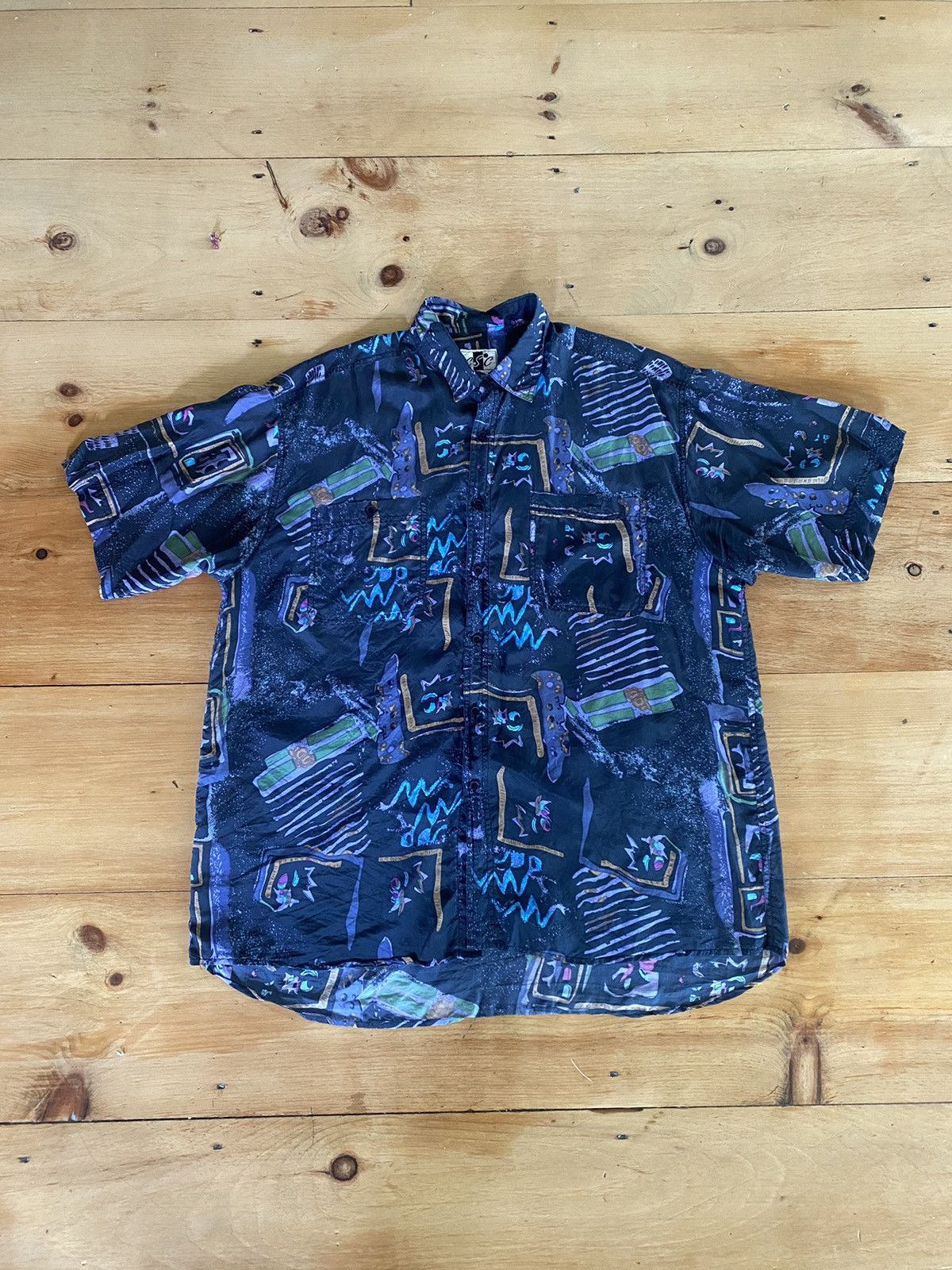 Vintage 1990s silk button up shirt L/Xl Size US L / EU 52-54 / 3 - 1 Thumbnail