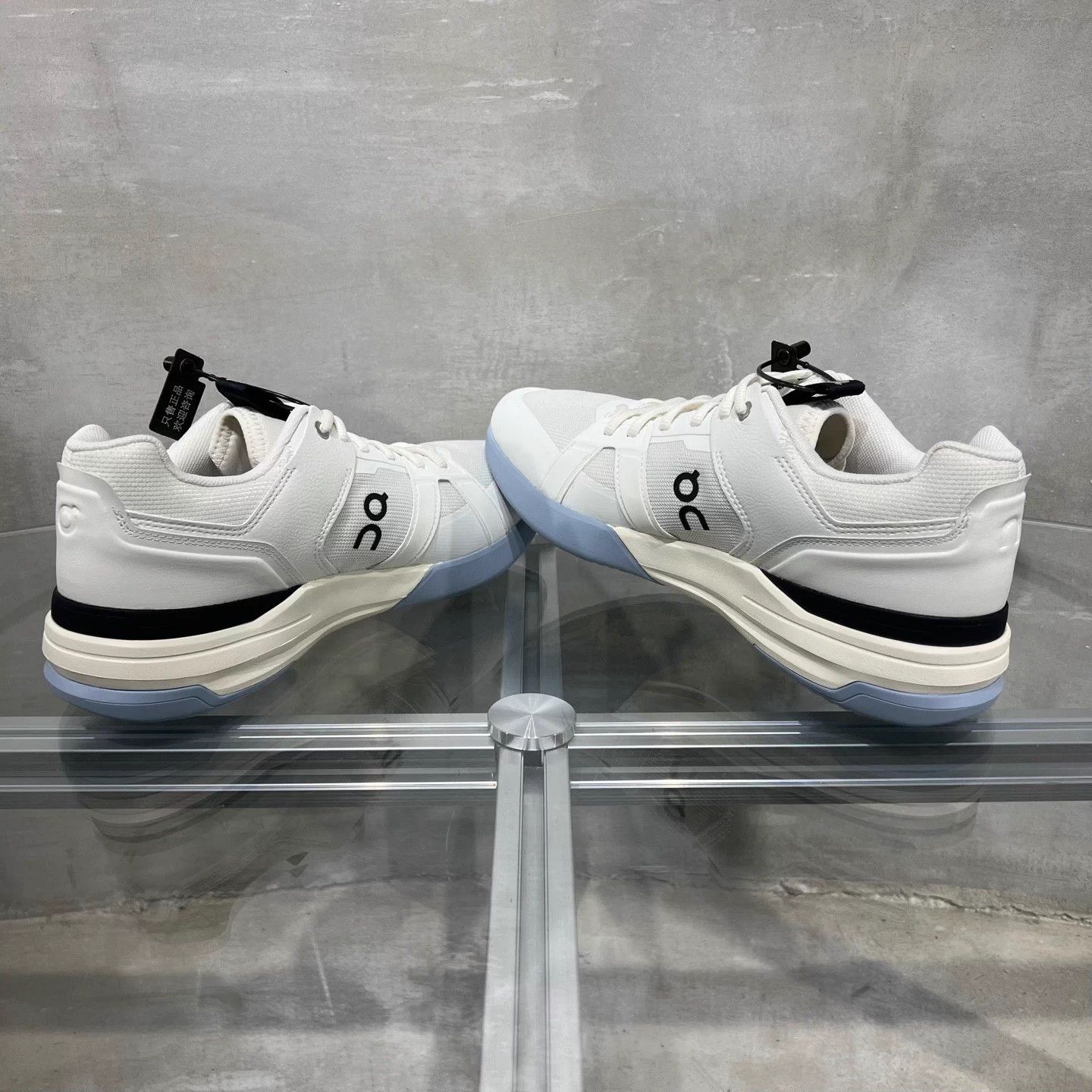 On On Running Shoes White/Blue EUR 43.5 Size US 10.5 / EU 43-44 - 5 Thumbnail