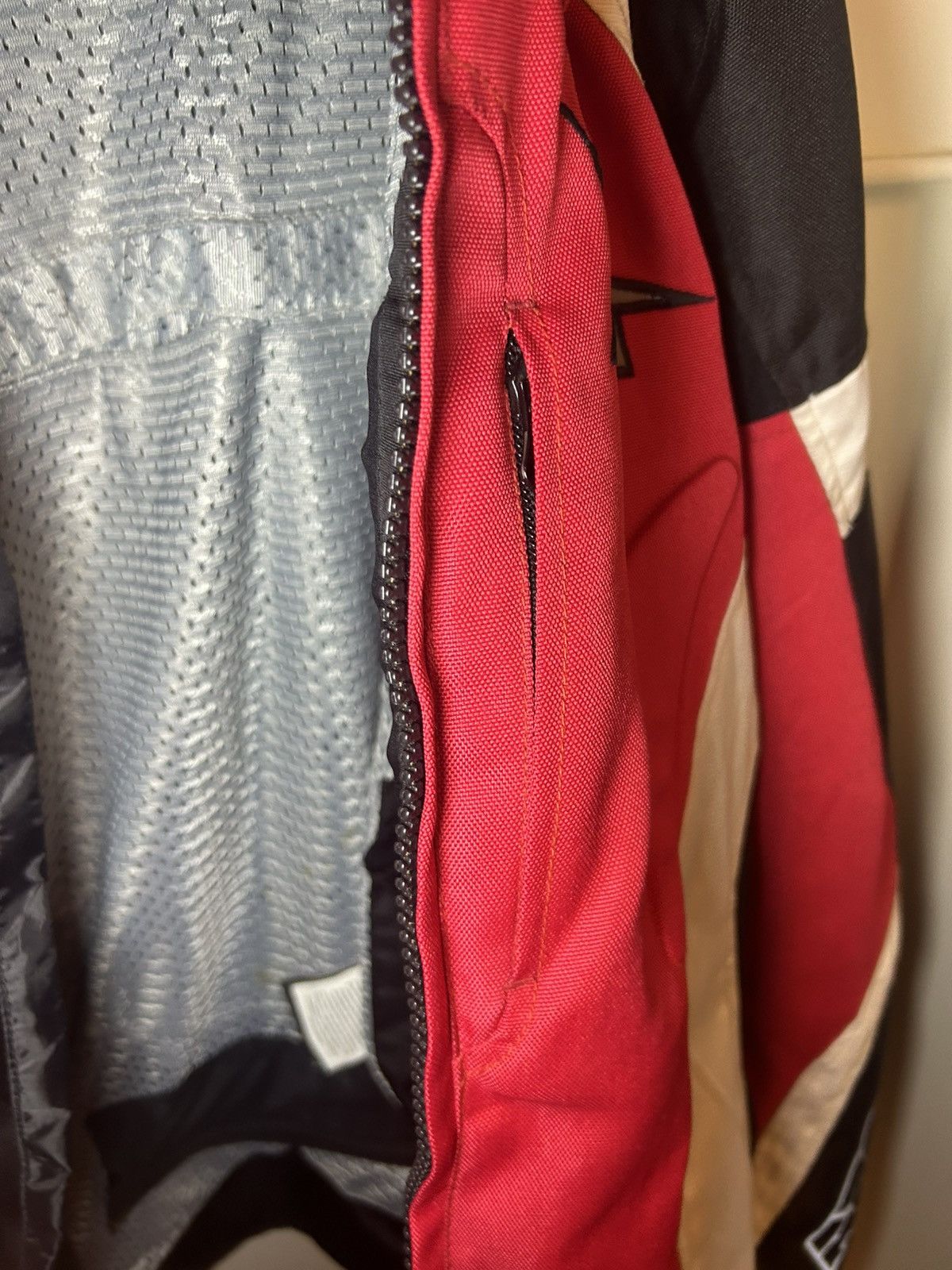 Vintage Vintage AXO designed in Italy padded motorcycle jacket Size US XL / EU 56 / 4 - 16 Thumbnail