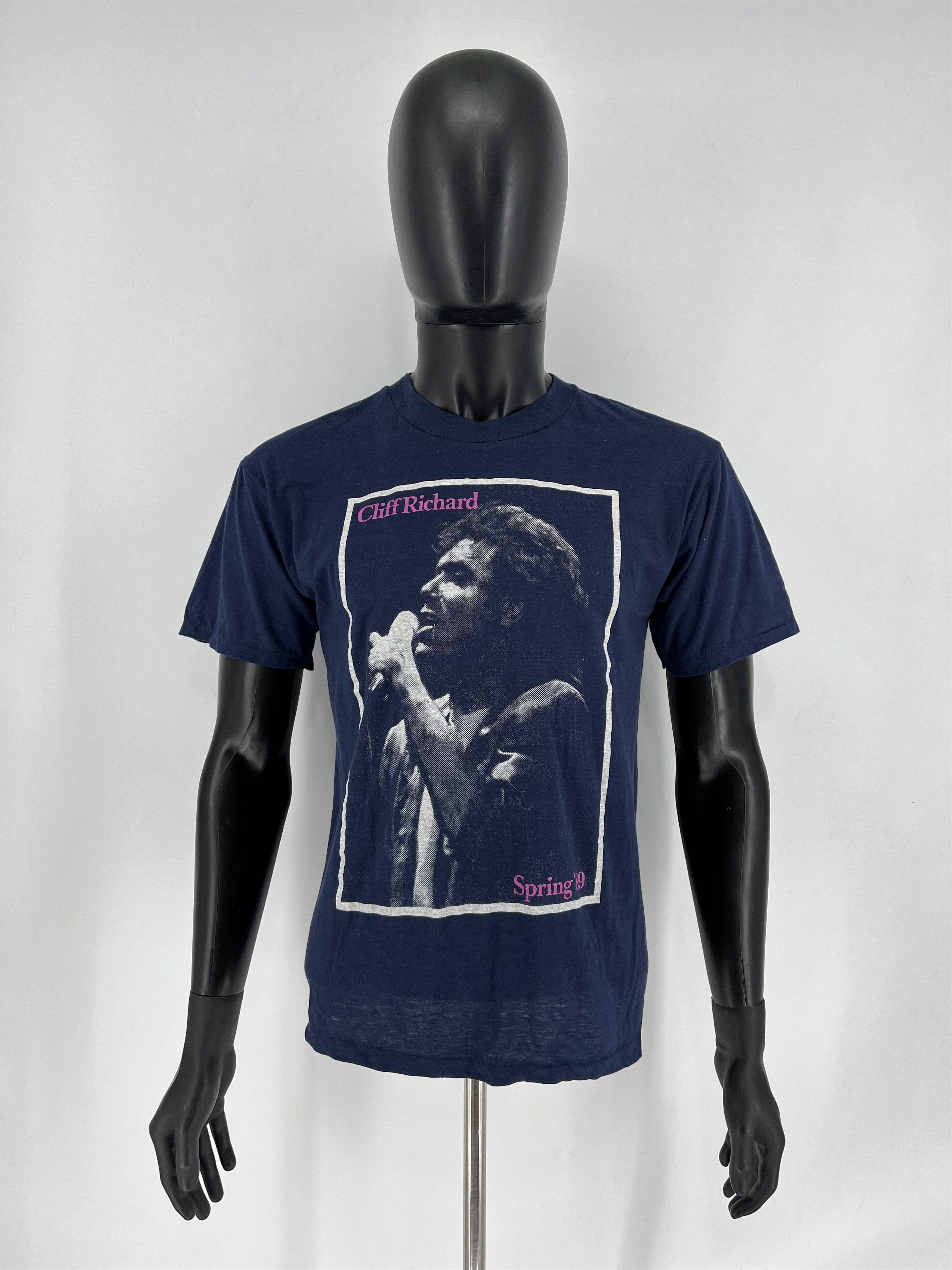 Band Tees × Vintage Vintage Cliff Richard The Spring 1989 T-Shirt Size L Size US L / EU 52-54 / 3 - 2 Thumbnail