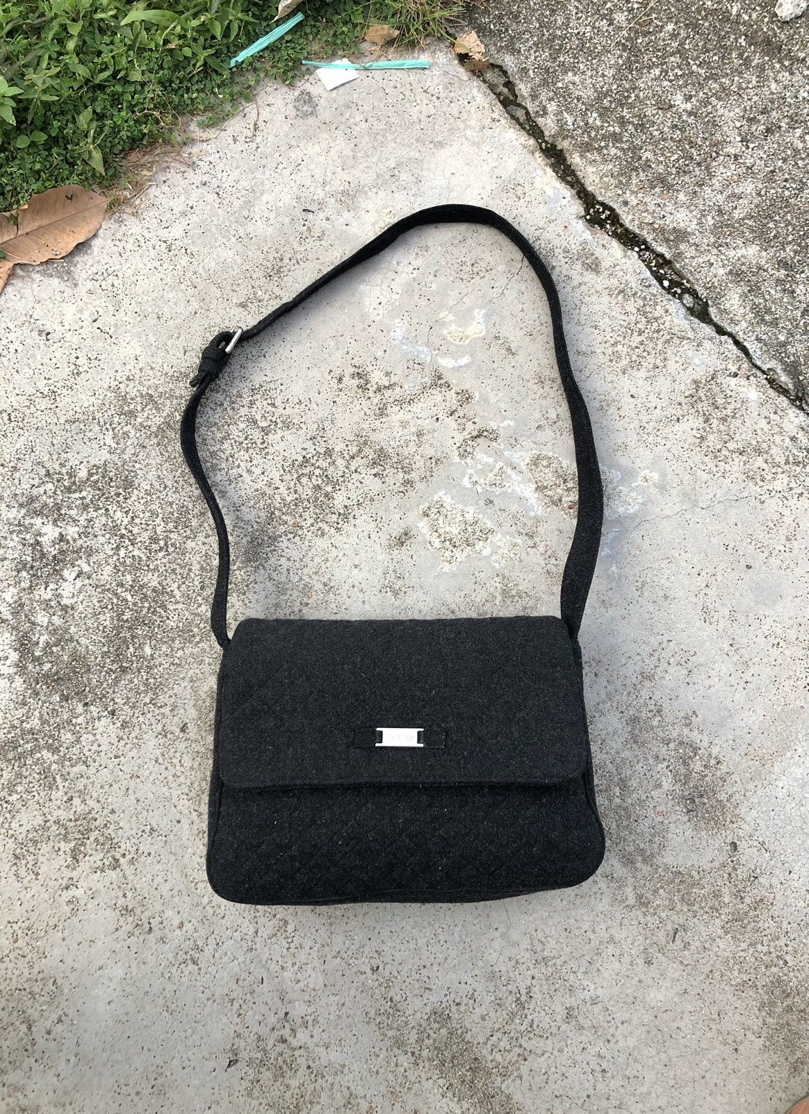 Polo Ralph Lauren RALPH LAUREN WOOL CROSSBODY/SLINGBAG Size ONE SIZE - 1 Thumbnail