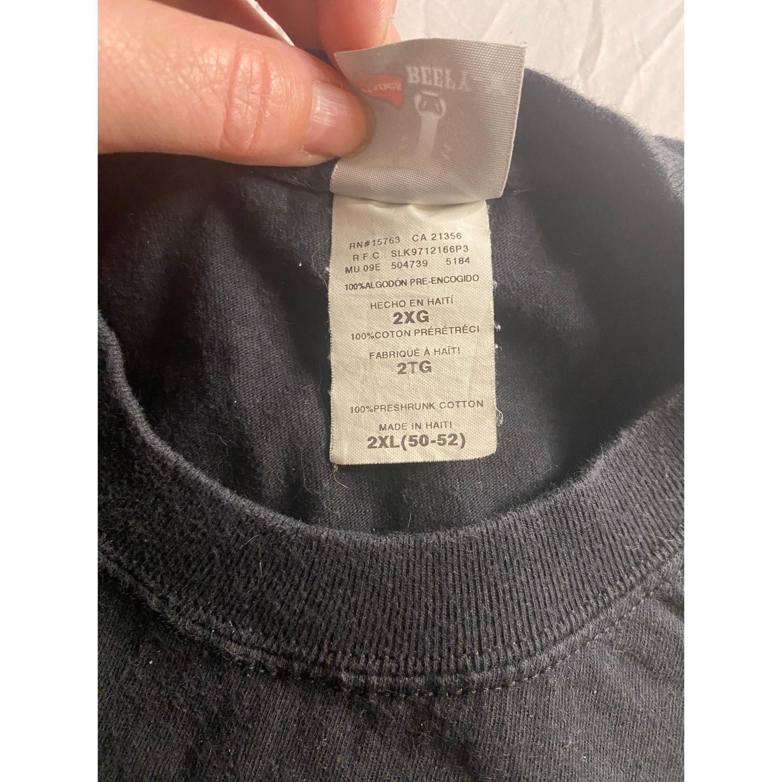 Hanes Vintage Hanes Beefy-T Black Graphic Tee Streetwear Logo 2XL Size US XXL / EU 58 / 5 - 4 Thumbnail